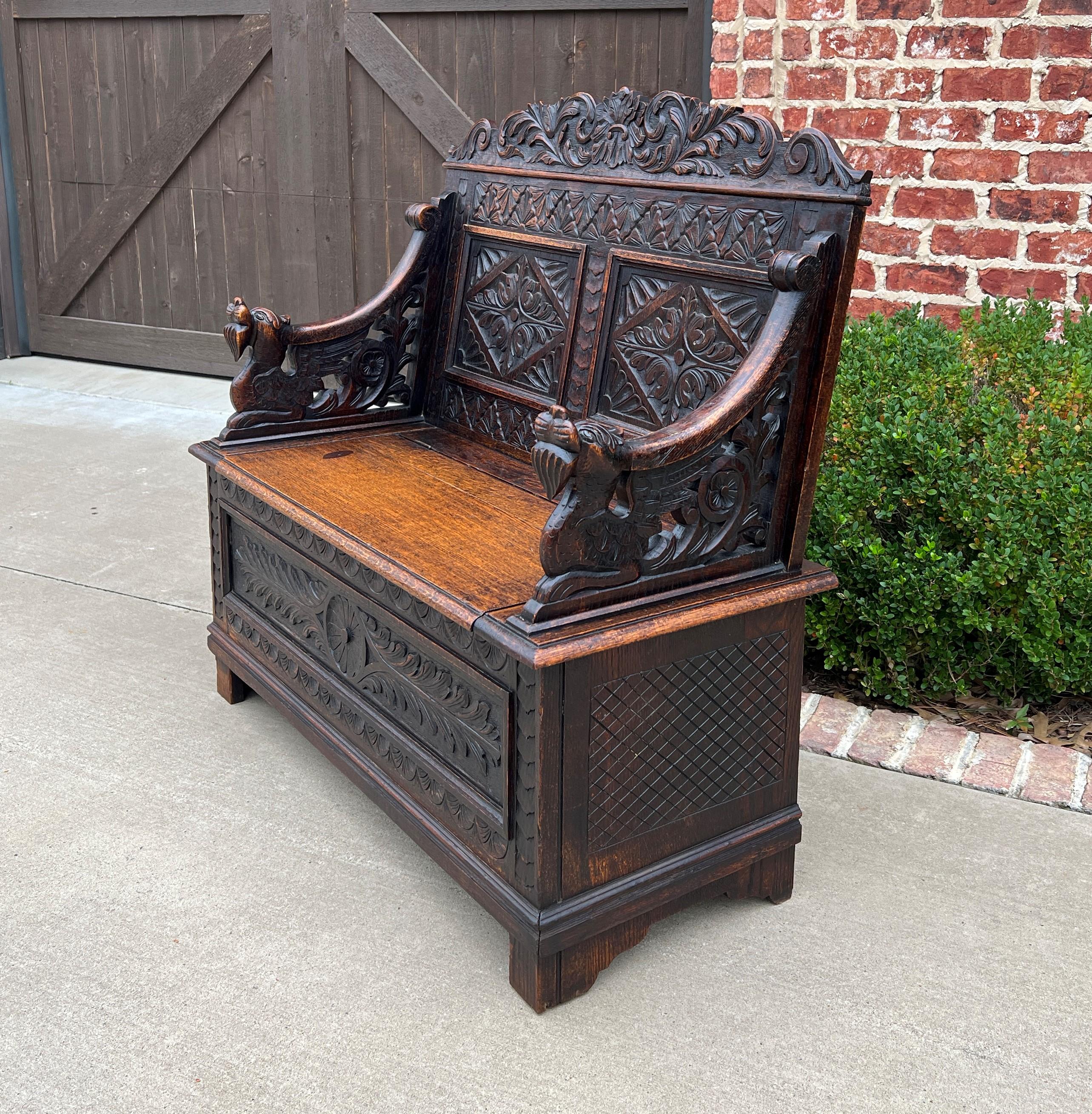 Antique English Bench Chair Settee Hall Bench Renaissance Revival Oak Petite For Sale 1