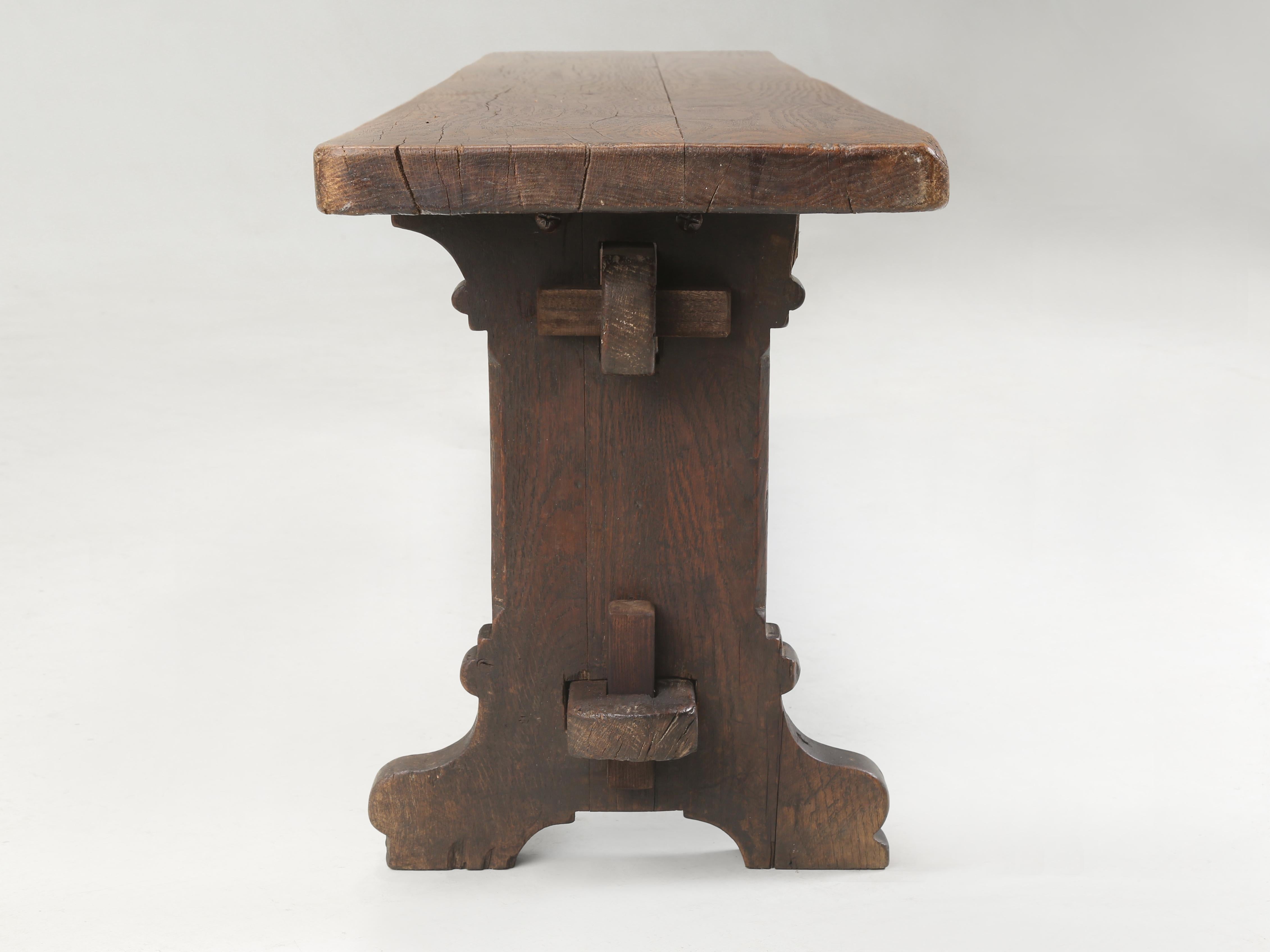 Antique English Bench in Solid Oak and Probably Over 200-years old Very Original For Sale 6