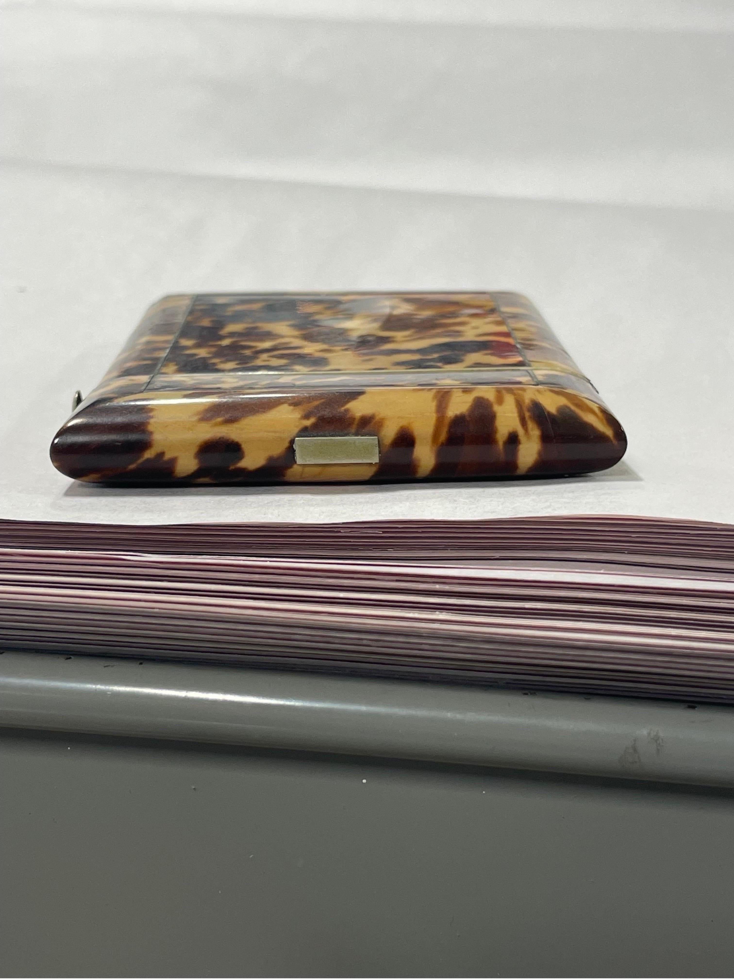 Ancien porte-cartes à charnière anglais en écaille de tortue blonde en vente 5