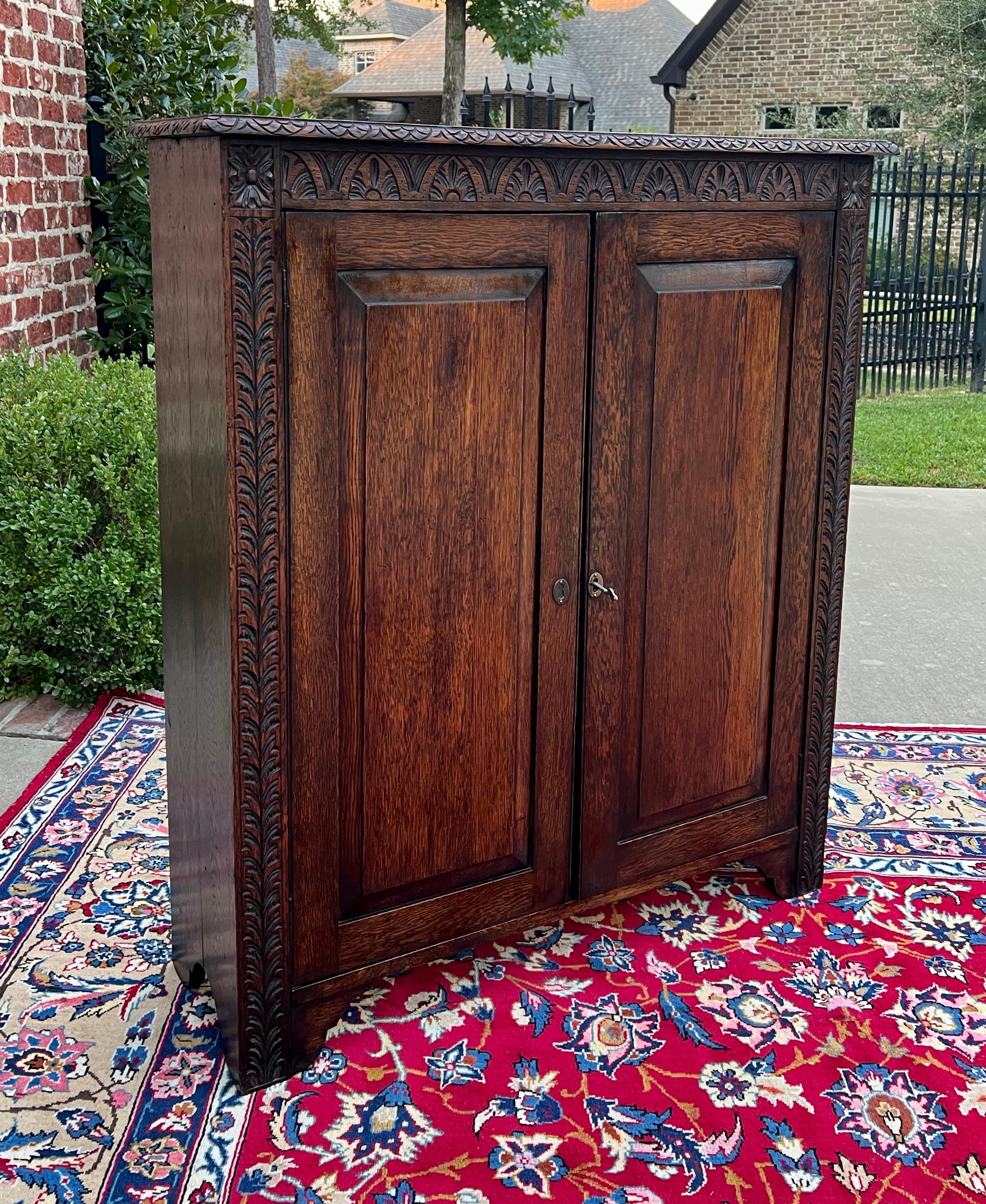 Antique English Bookcase Bookshelf Cabinet Carved Oak c. 1920s 6
