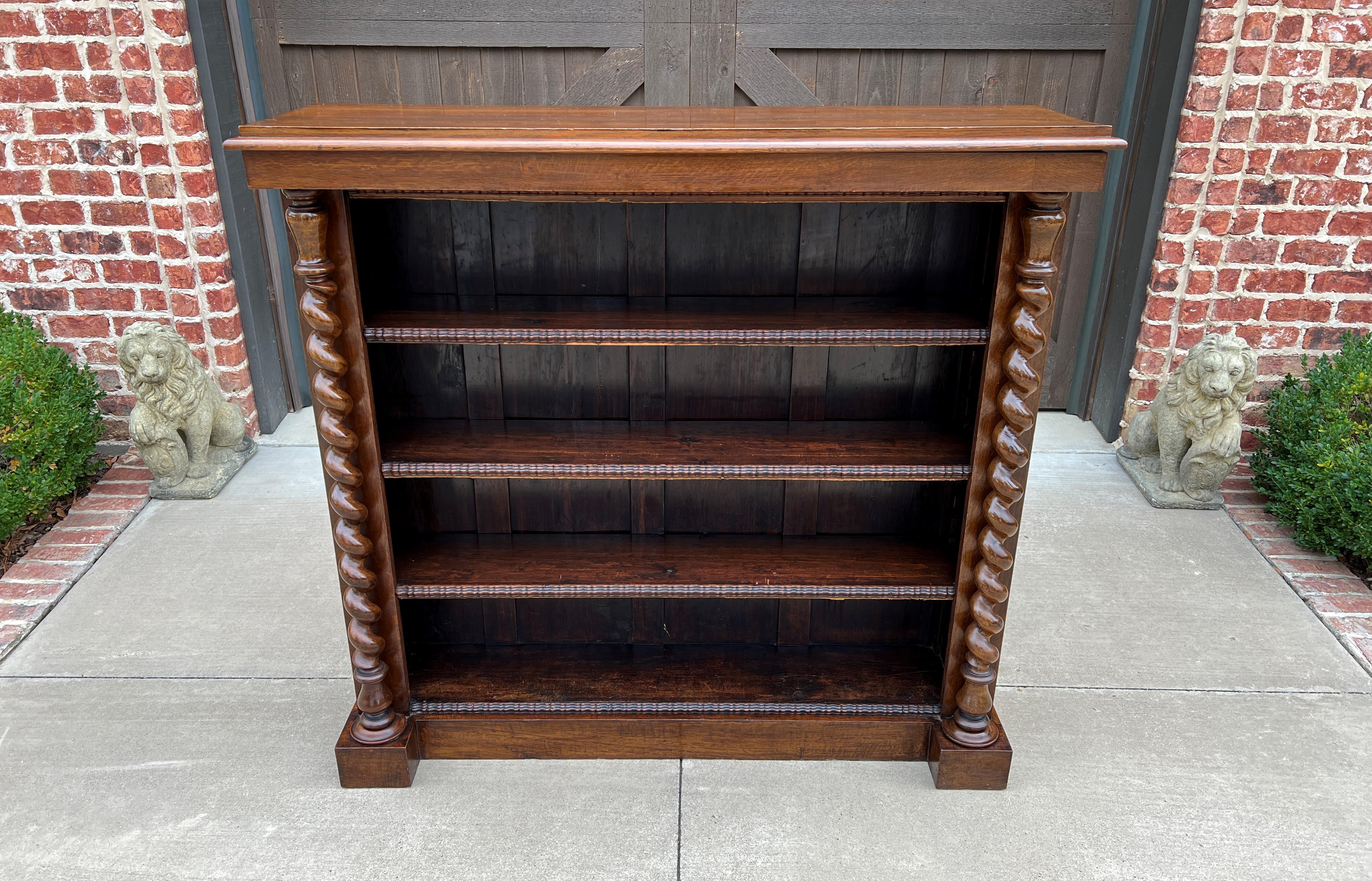 Early 20th Century Antique English Bookcase Display Shelf Cabinet Barley Twist Oak C. 1920s For Sale