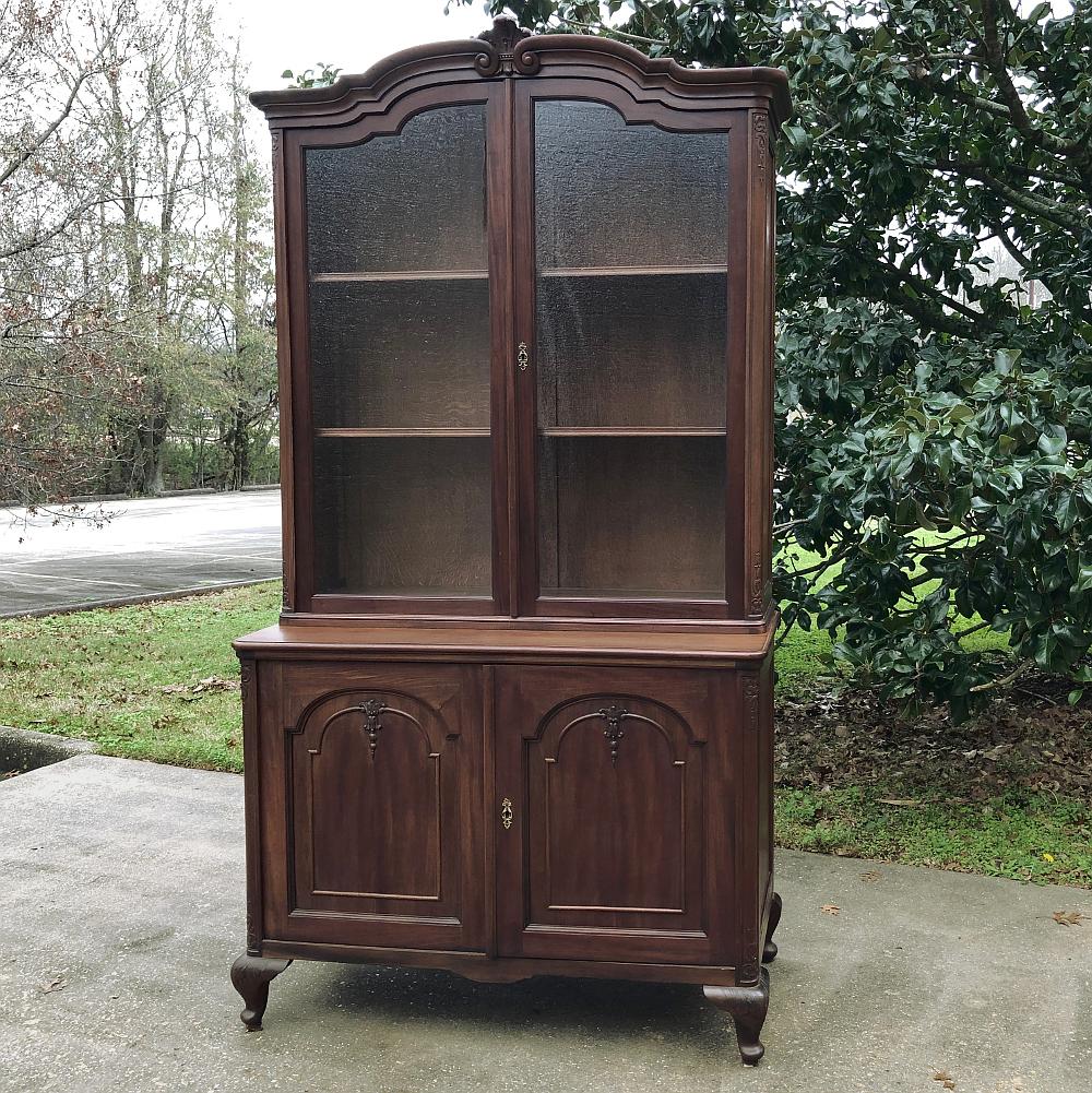 Hand-Crafted Antique English Bookcase in Mahogany, Queen Anne Style