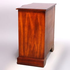 Antique English Bow Front Cherry Chest of Drawers, 20th Century