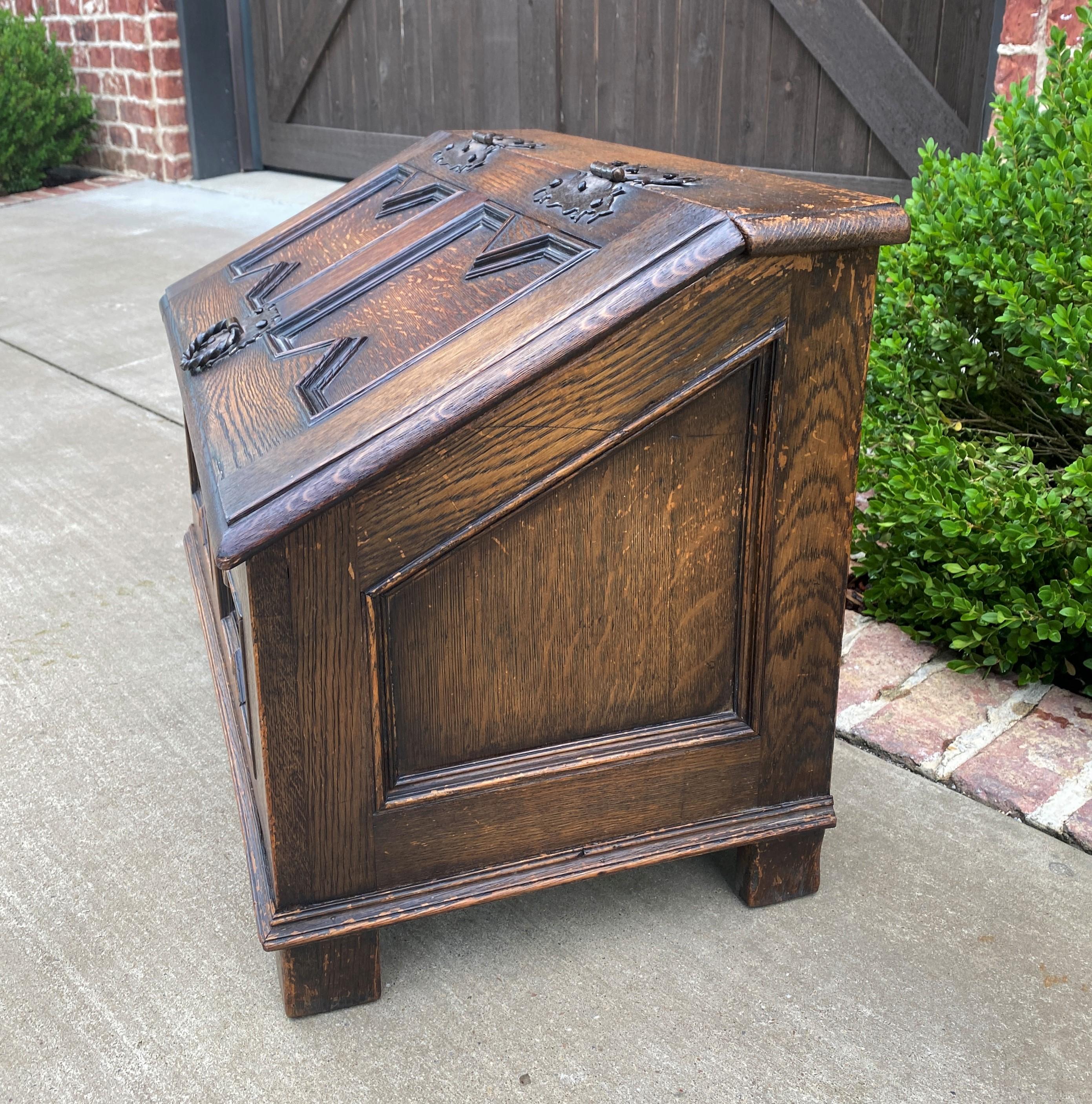 Antique English Box Chest Trunk Blanket Fire Box Chest Jacobean Tudor Oak  1