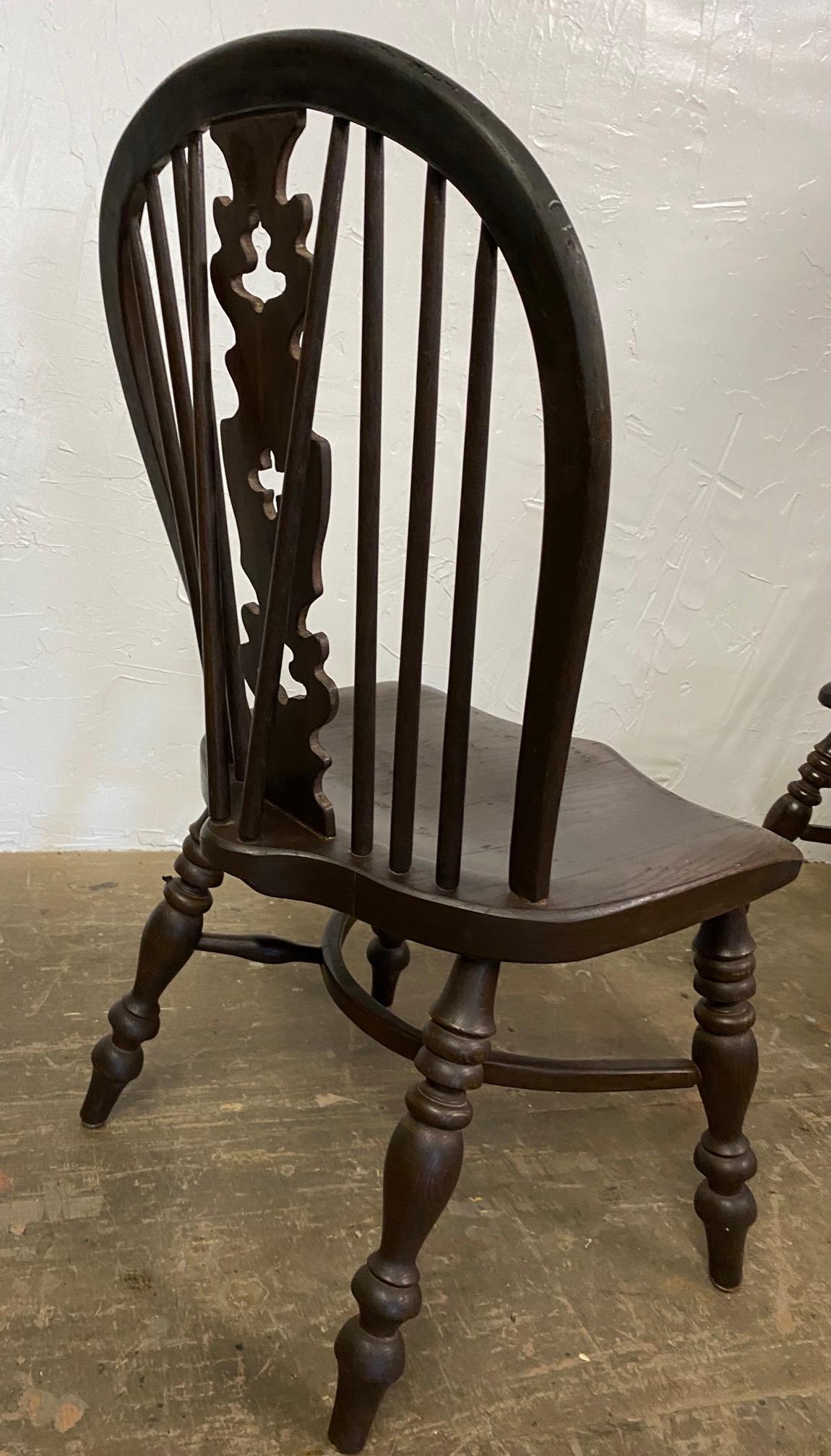 Set of Four (4) Antique English Brace Back Windsor Chairs For Sale 3