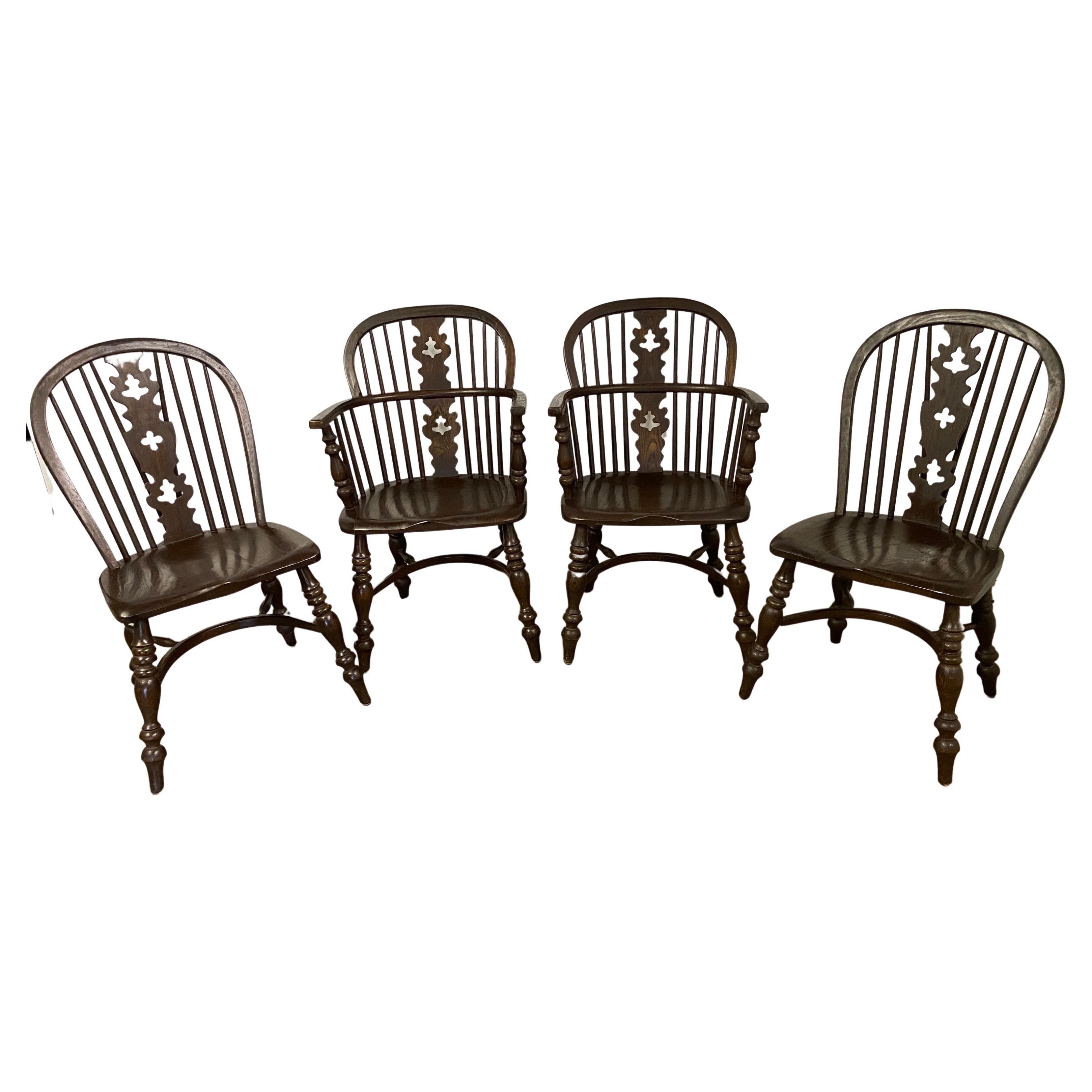 Set of Four (4) Antique English Brace Back Windsor Chairs For Sale
