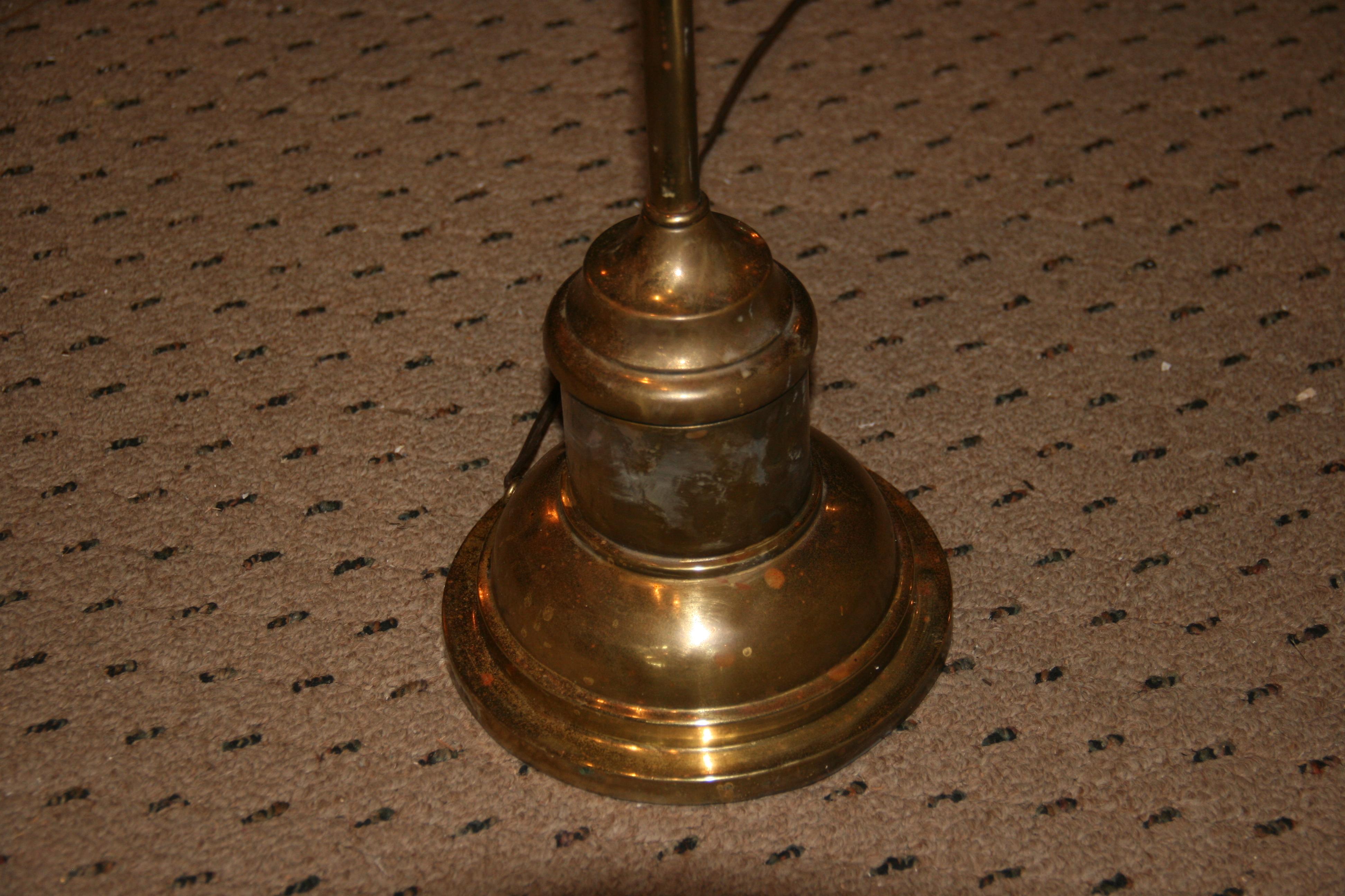 Antique English Brass Adjustible Floor Lamps a Pair For Sale 10