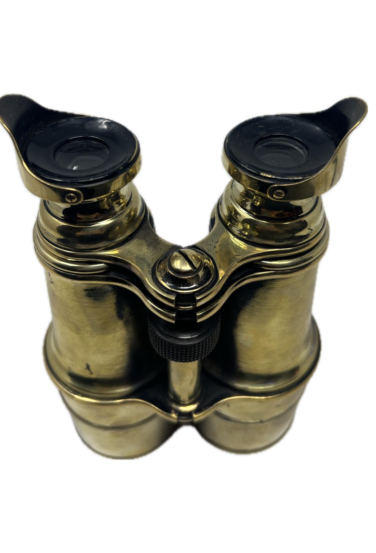 Antique English Brass Binoculars, Circa 1910. In Good Condition In New Orleans, LA