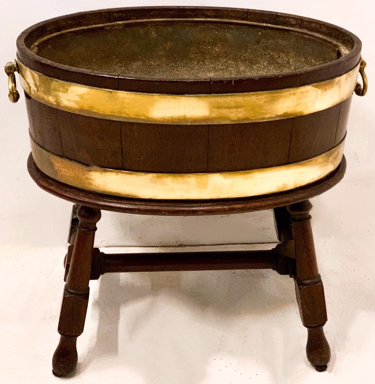 Antique English Brass Bound Mahogany Cellarette / Wine Cooler In Good Condition In Kennesaw, GA