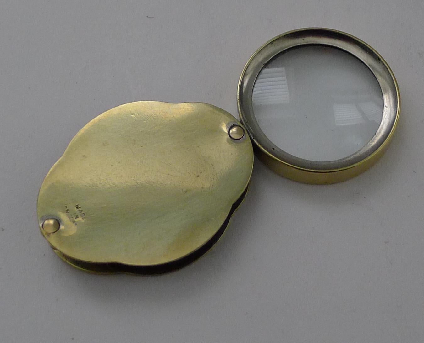 British Antique English Brass Cased Folding Magnifying Glass c.1920 For Sale