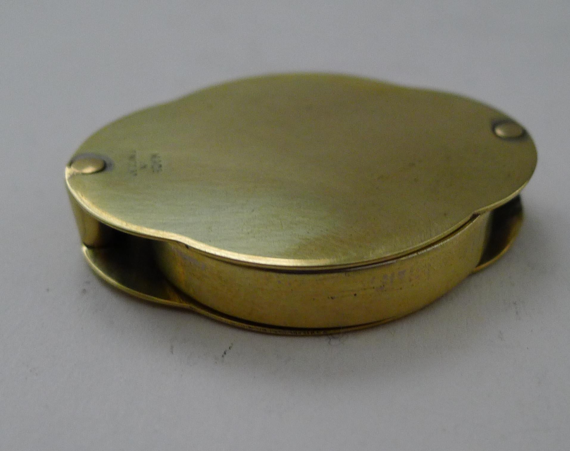 Antique English Brass Cased Folding Magnifying Glass c.1920 For Sale 2