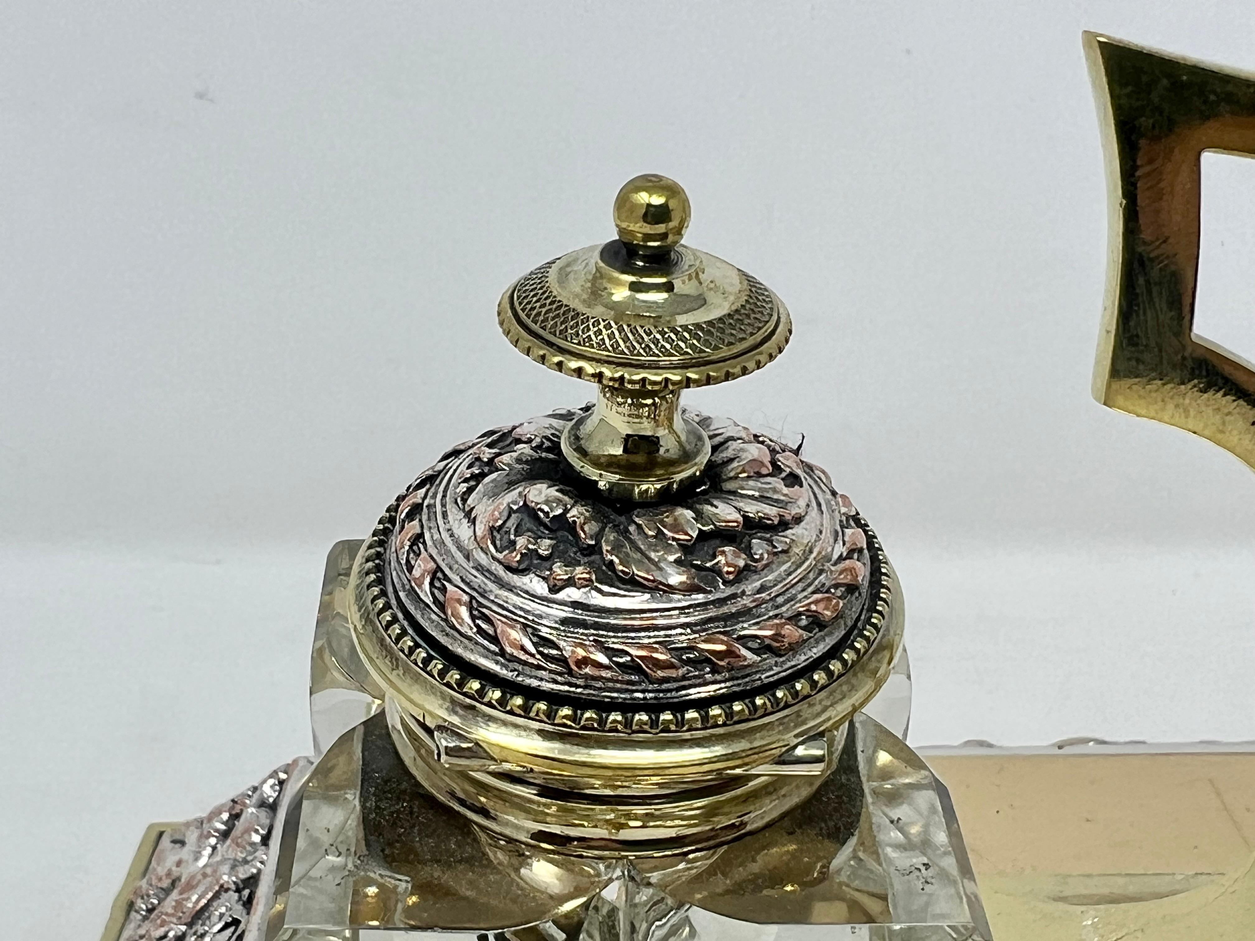 Antique English Brass Double Ink Stand, circa 1880 In Good Condition For Sale In New Orleans, LA
