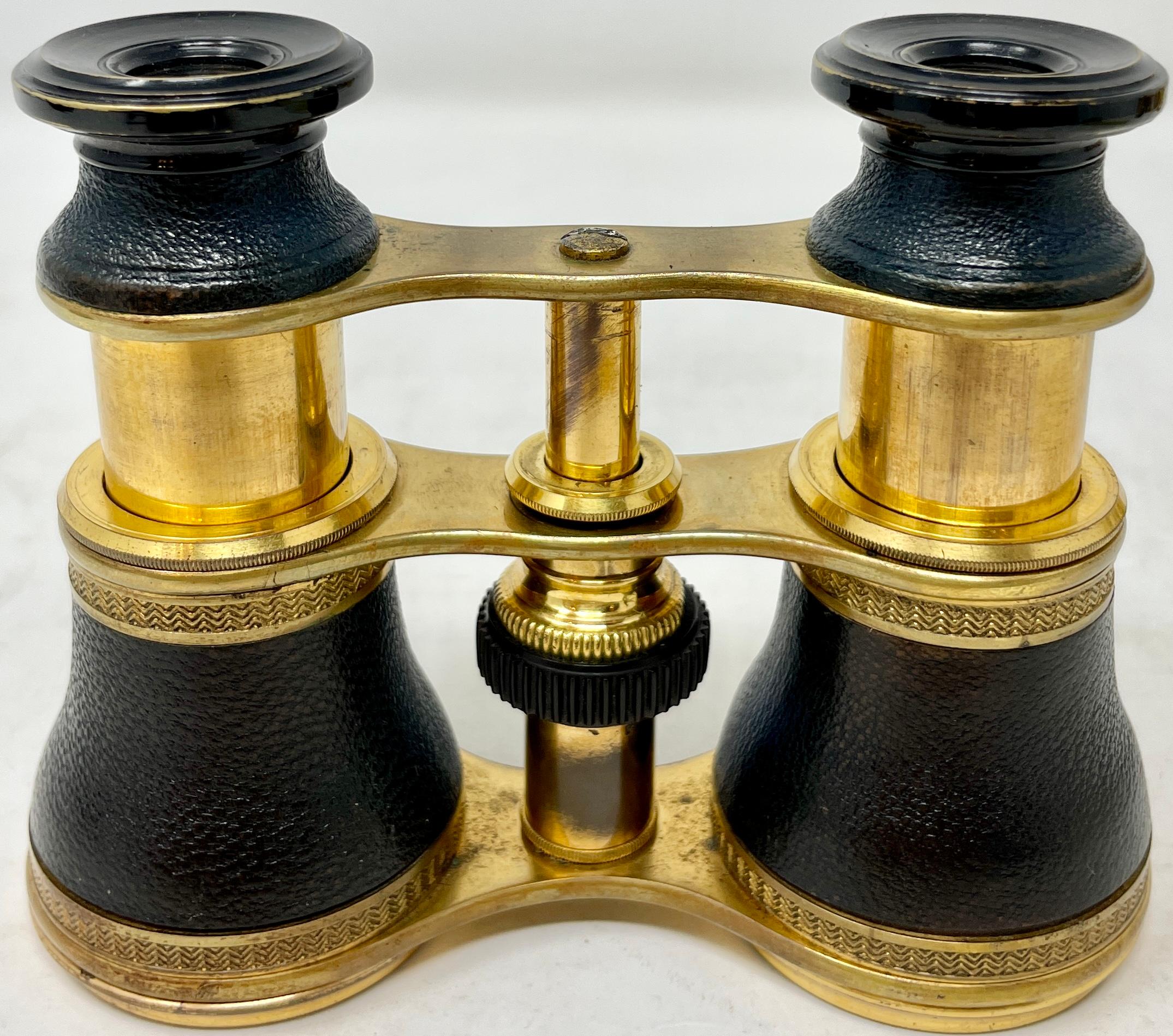 Antique English Brass & Leather Telescoping Binoculars in Original Case, Ca 1900 In Good Condition In New Orleans, LA