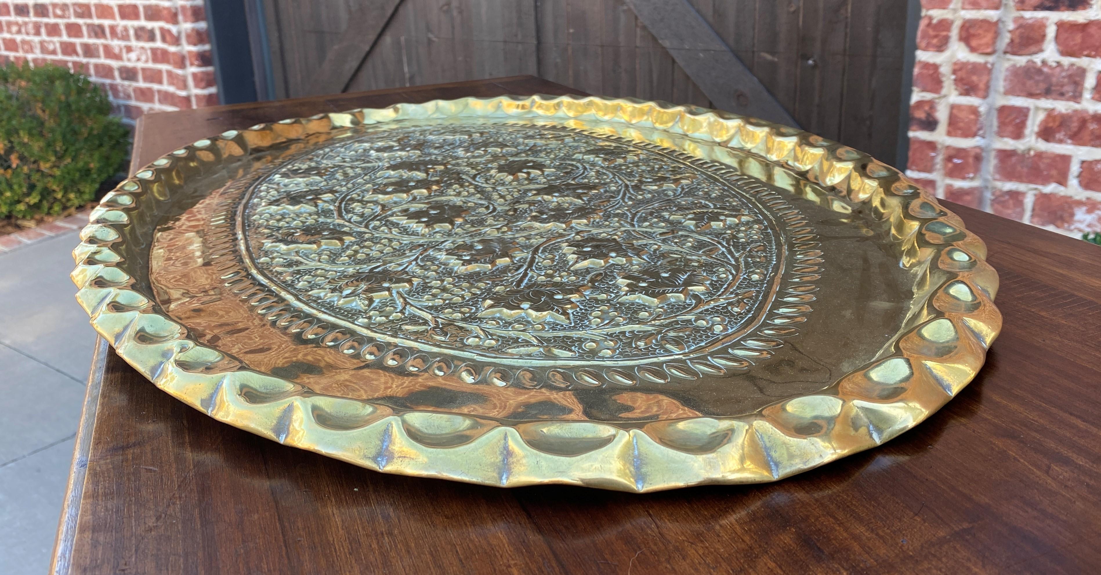 Antique English Brass Serving Tray Platter Oval Grape Leaves Hanging 1930s For Sale 3