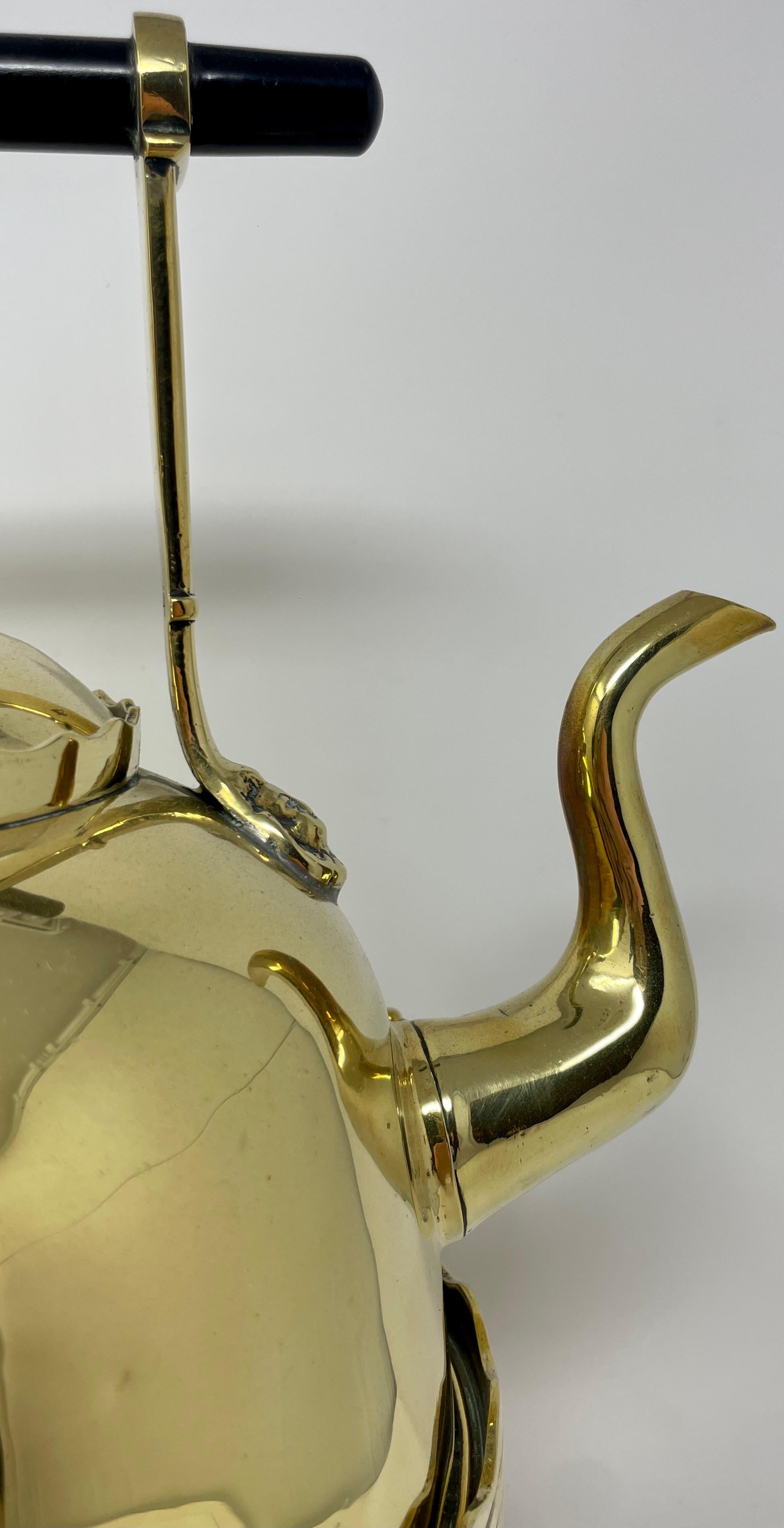 Antique English Brass Tea Kettle on Stand, circa 1880 For Sale 4