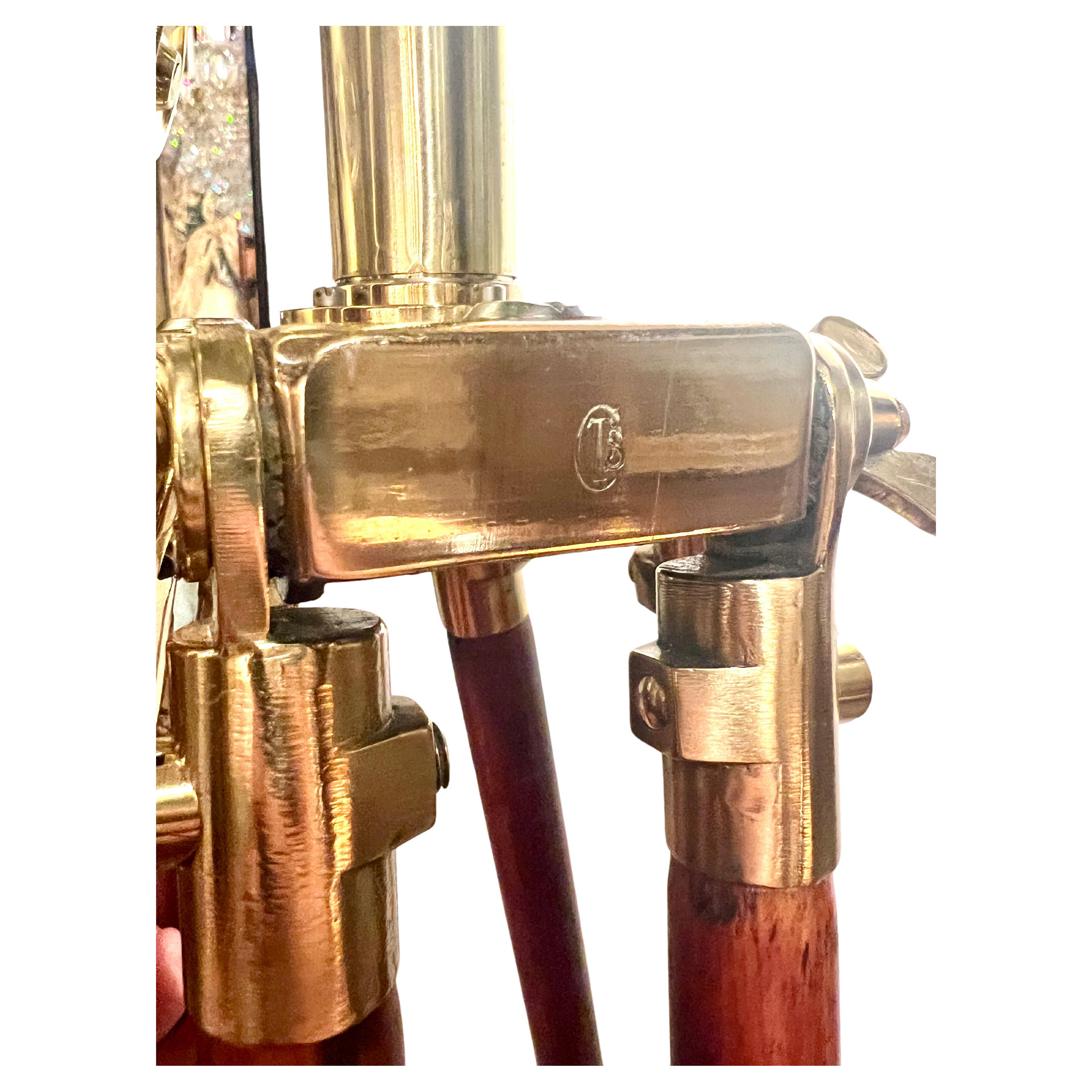 Antique English Brass Telescope Mounted on Wooden Stand, Circa 1880. In Good Condition For Sale In New Orleans, LA