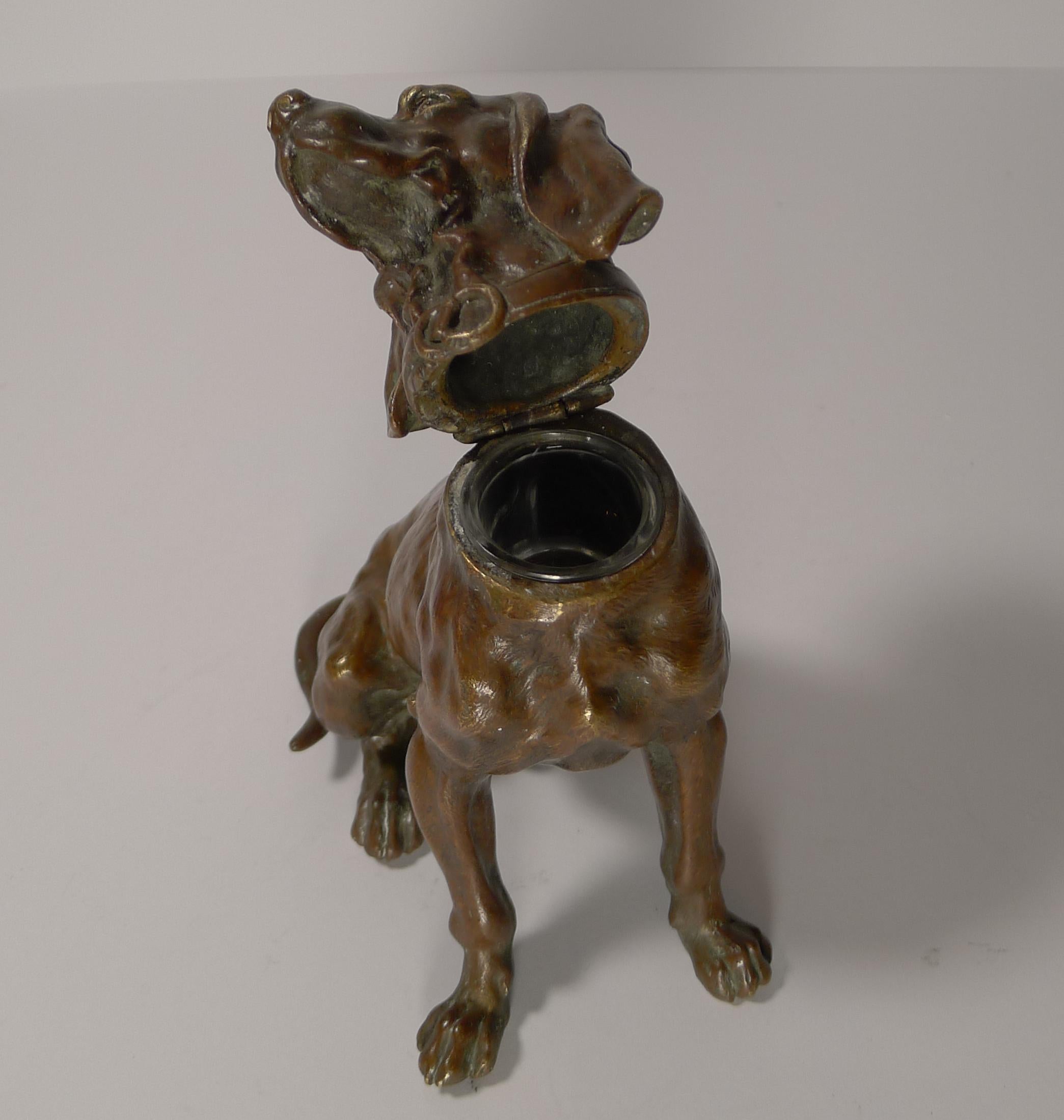 Encrier anglais ancien en bronze pour chien de chasse, circa 1880 en vente 3