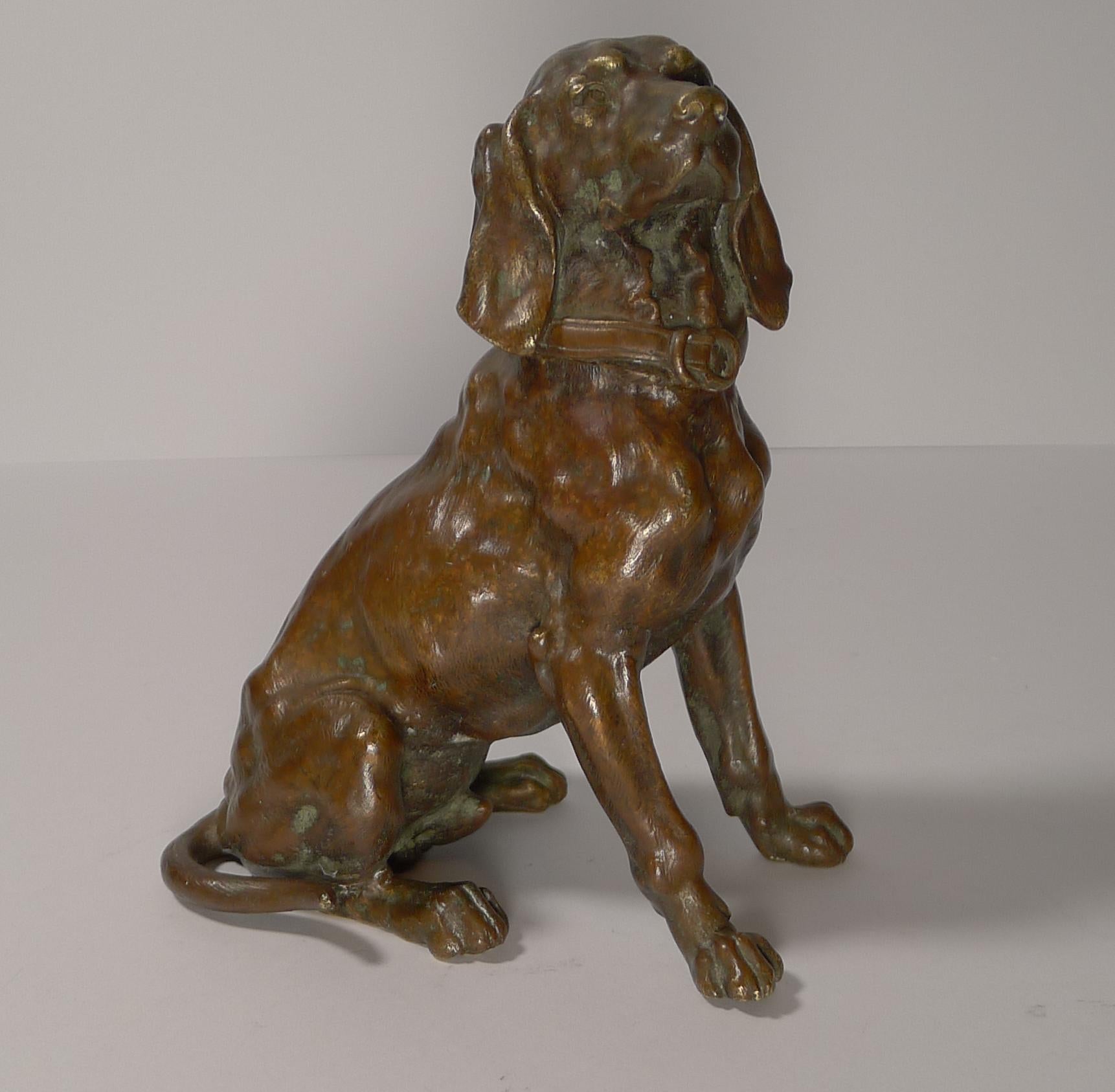 Late Victorian Antique English Bronze Hunting Hound / Dog Inkwell, circa 1880 For Sale
