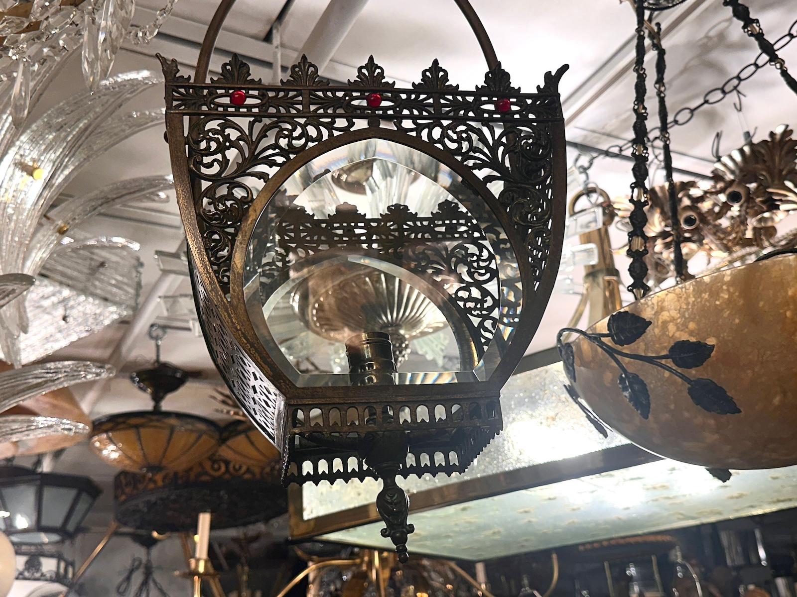 Anglais Lanterne anglaise ancienne en bronze en vente