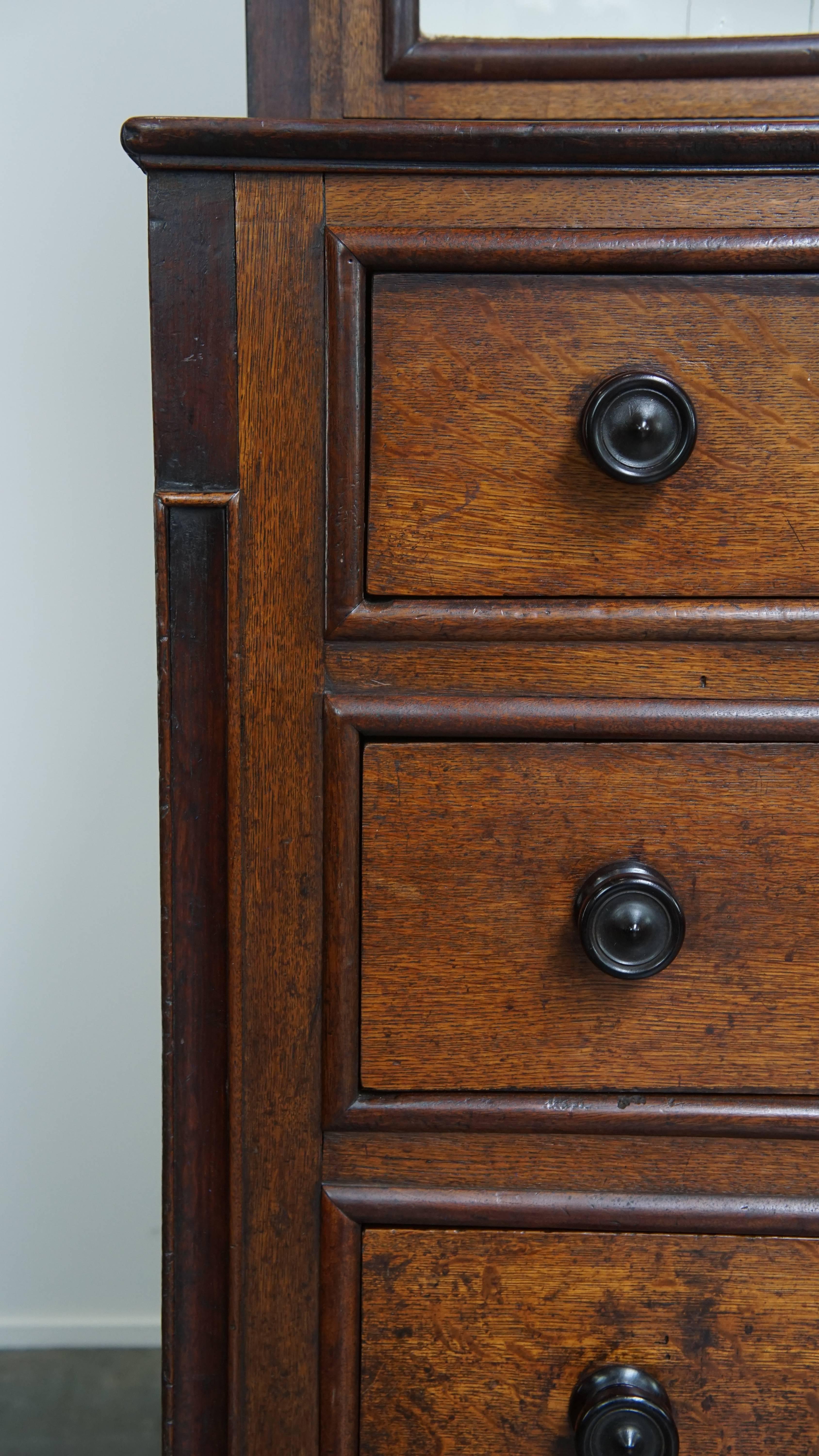 Antique English Buffet / Bookcase from the Early 19th Century For Sale 5
