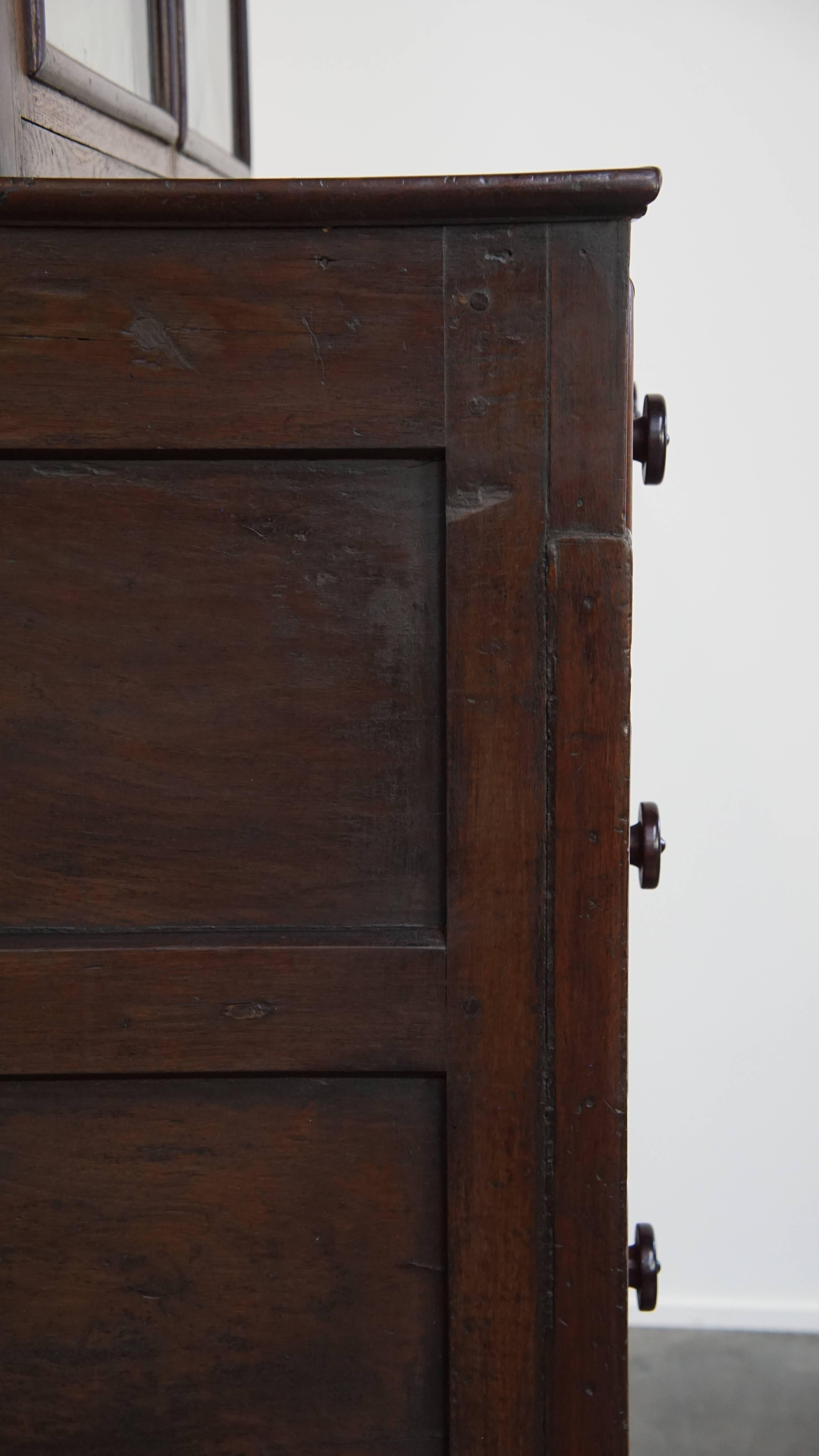 Antique English Buffet / Bookcase from the Early 19th Century For Sale 7