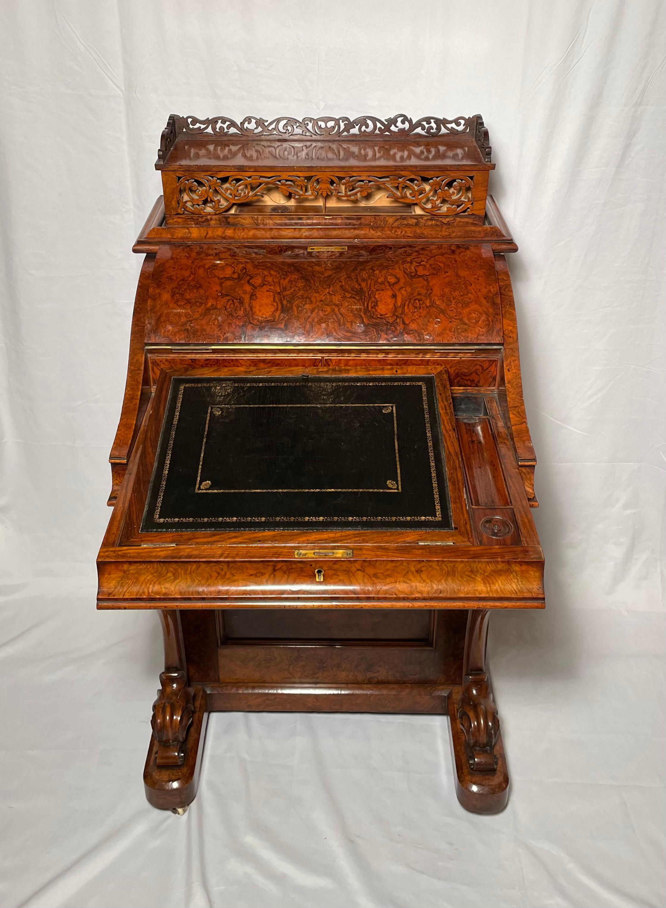 Antique English Burl Walnut Davenport Desk, circa 1880 In Good Condition In New Orleans, LA