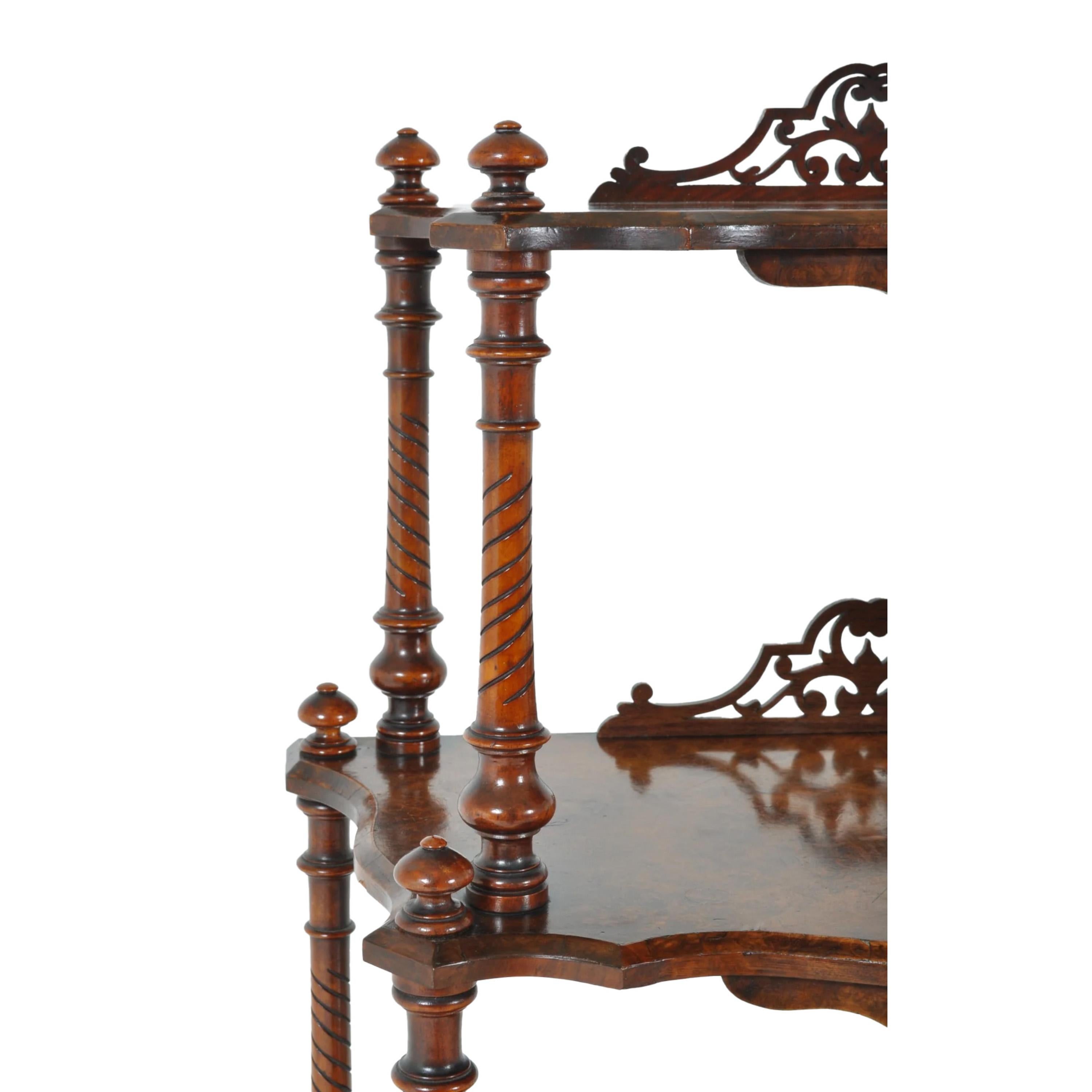 Antico legname inglese in radica di noce per la musica Canterbury Whatnot Etagere Stand 1880 in vendita 5