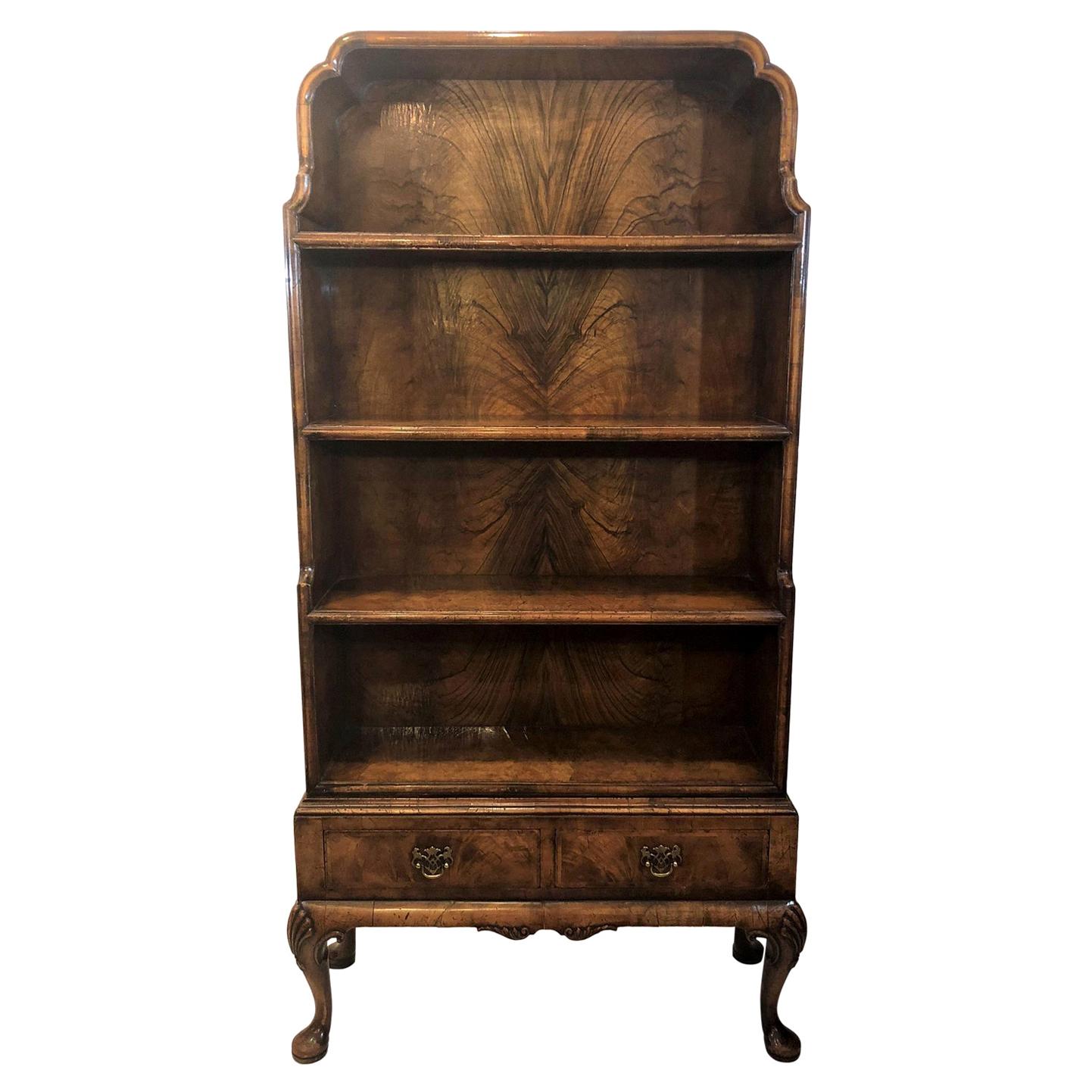 Antique English Burled Walnut Bookcase, circa 19001910 For Sale at 1stDibs
