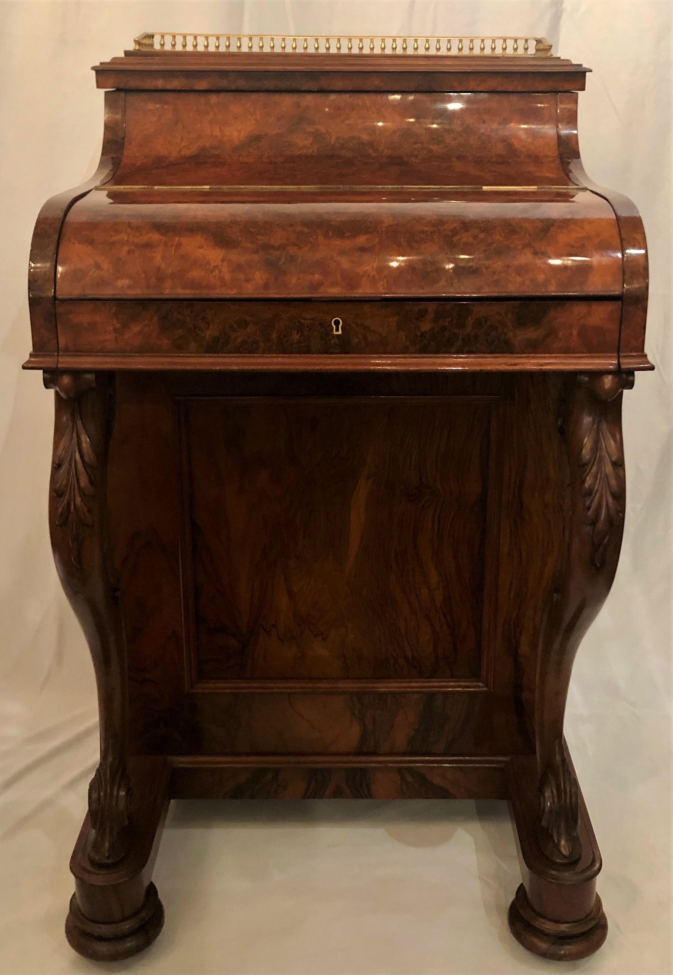 Antique English burled walnut mechanical davenport desk.
EWD048.