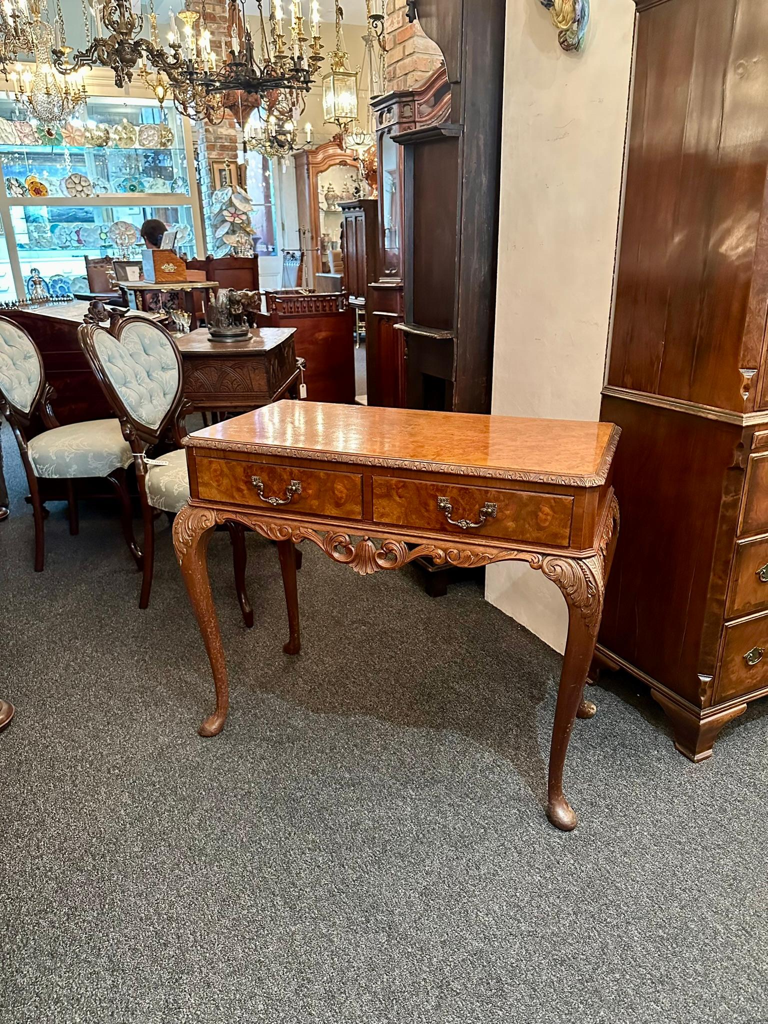 Antique English Burled Walnut Silver Chest with Silver Dinner Set, Ca. 1910-1920 For Sale 7