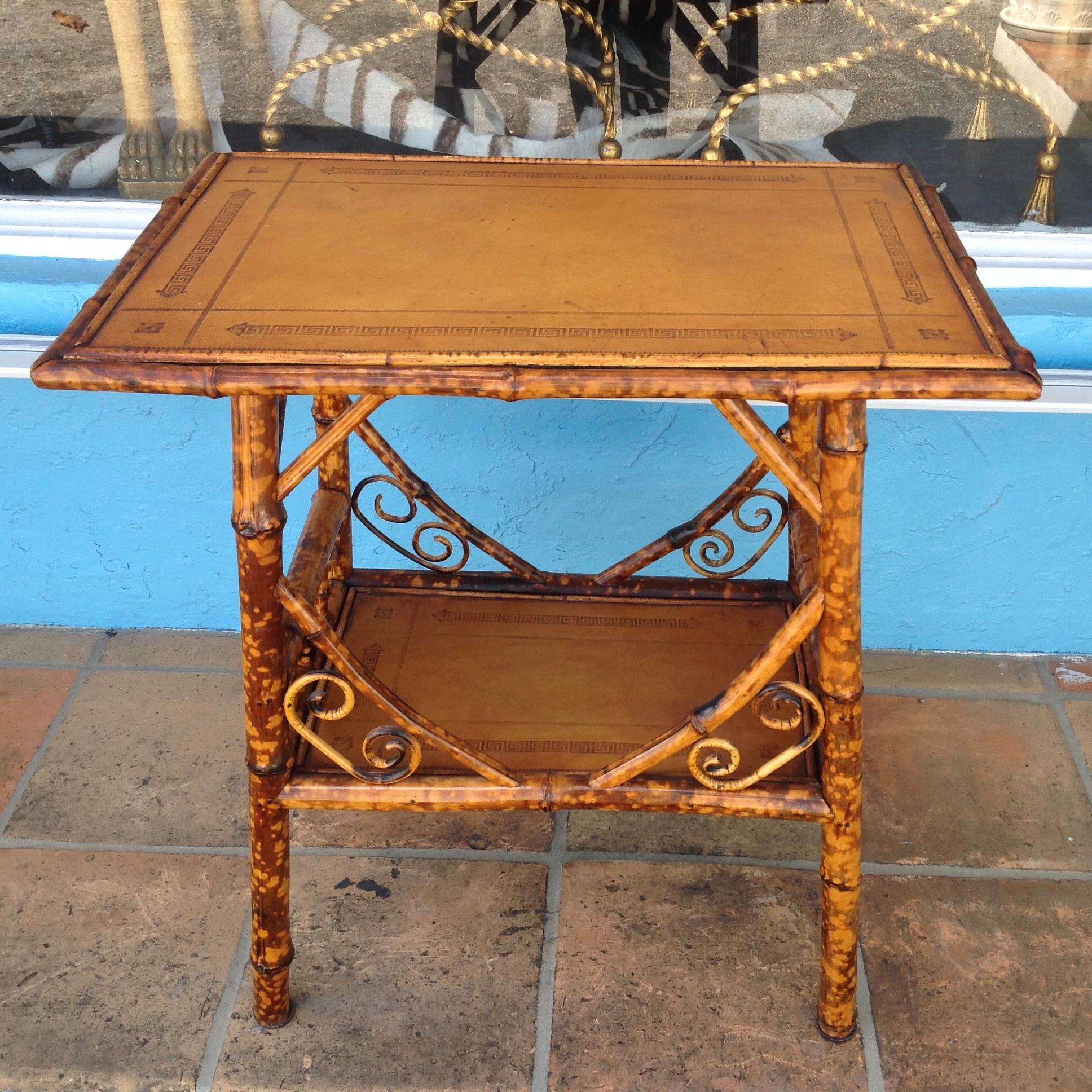 Antique English Burnt Bamboo Occasional Table In Good Condition In West Palm Beach, FL