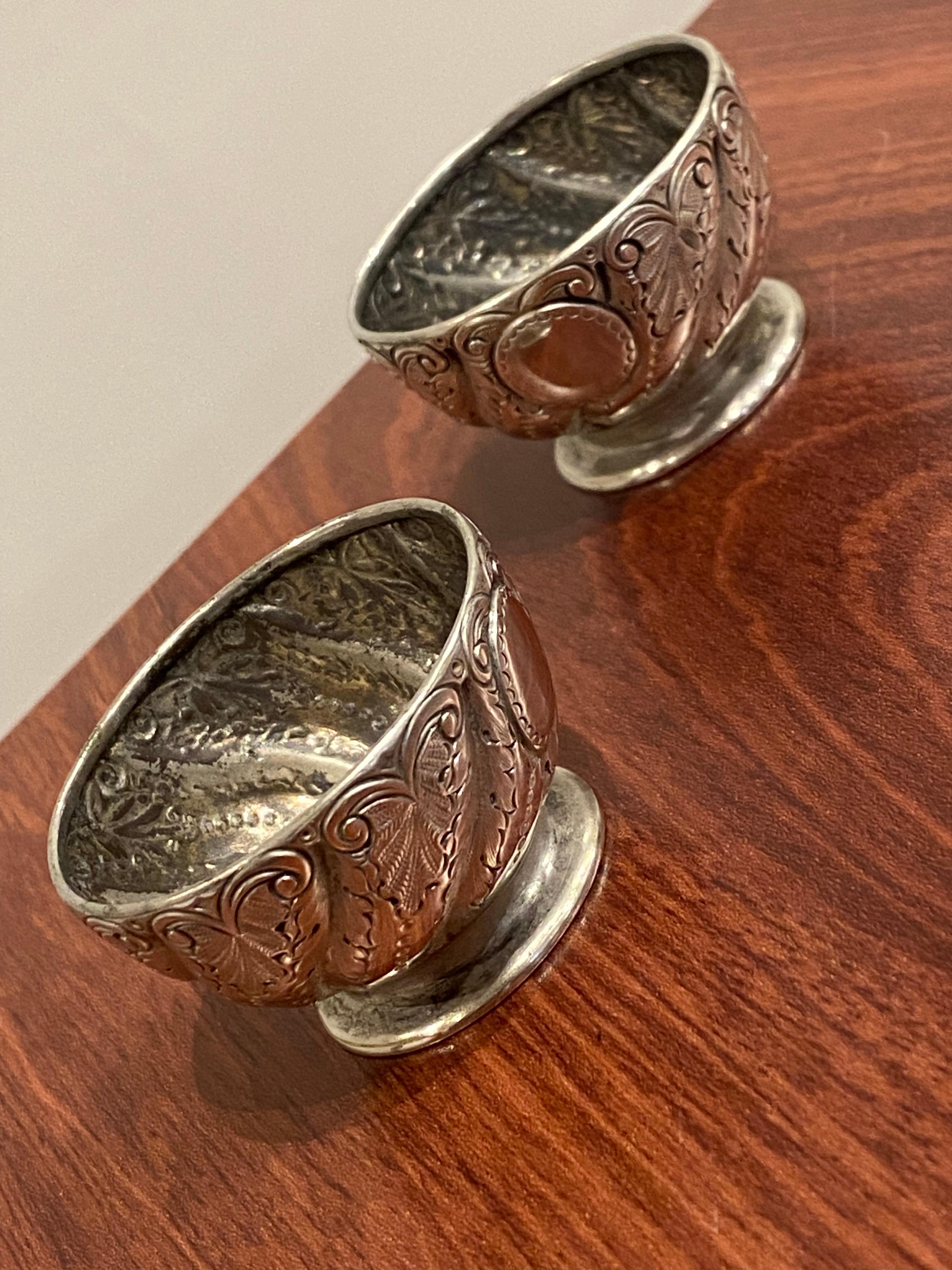 Antique English c1888 Silver Salt & Pepper Cellars by William Evans, London. For Sale 6