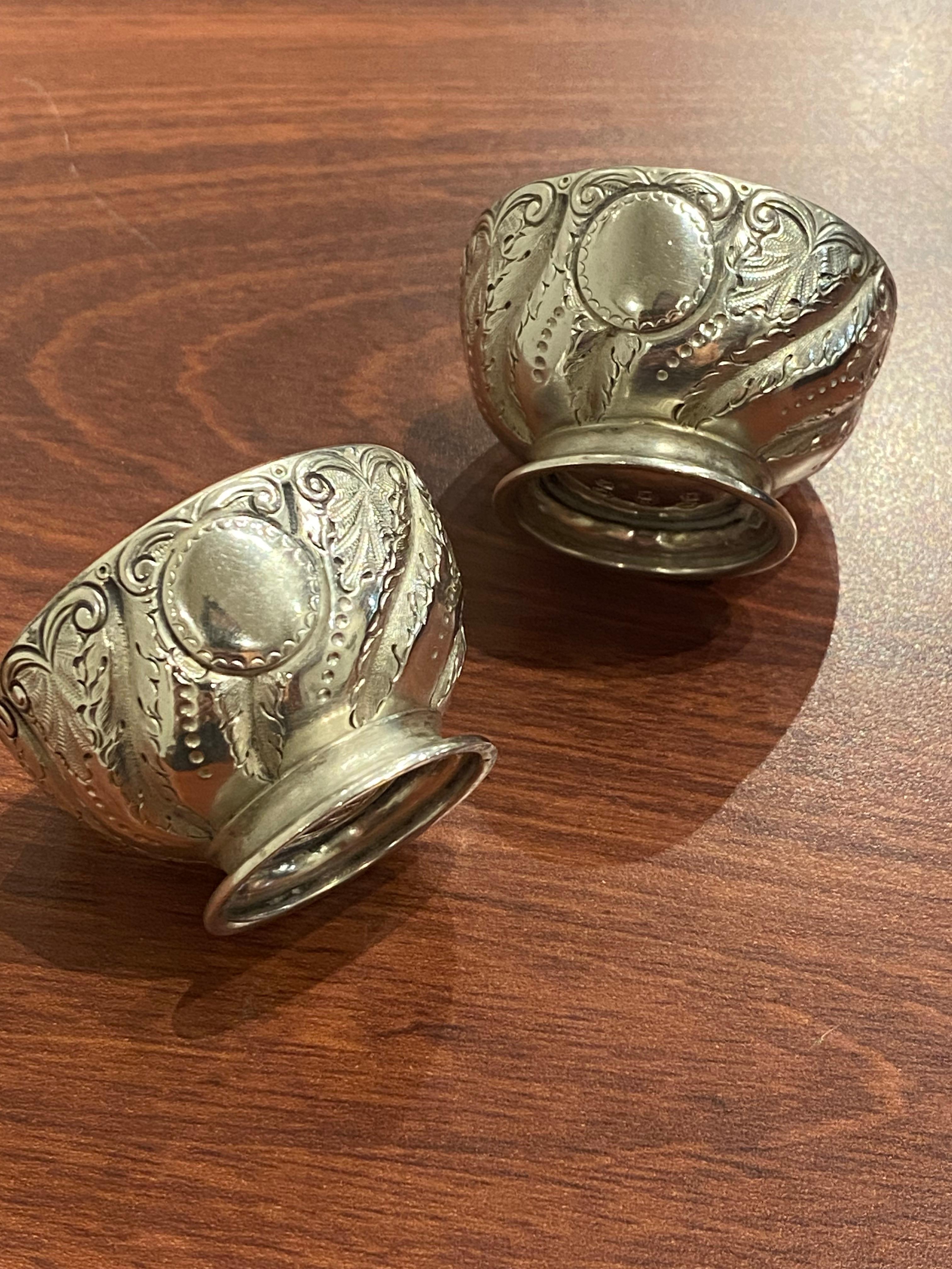 Antique English c1888 Silver Salt & Pepper Cellars by William Evans, London. For Sale 4