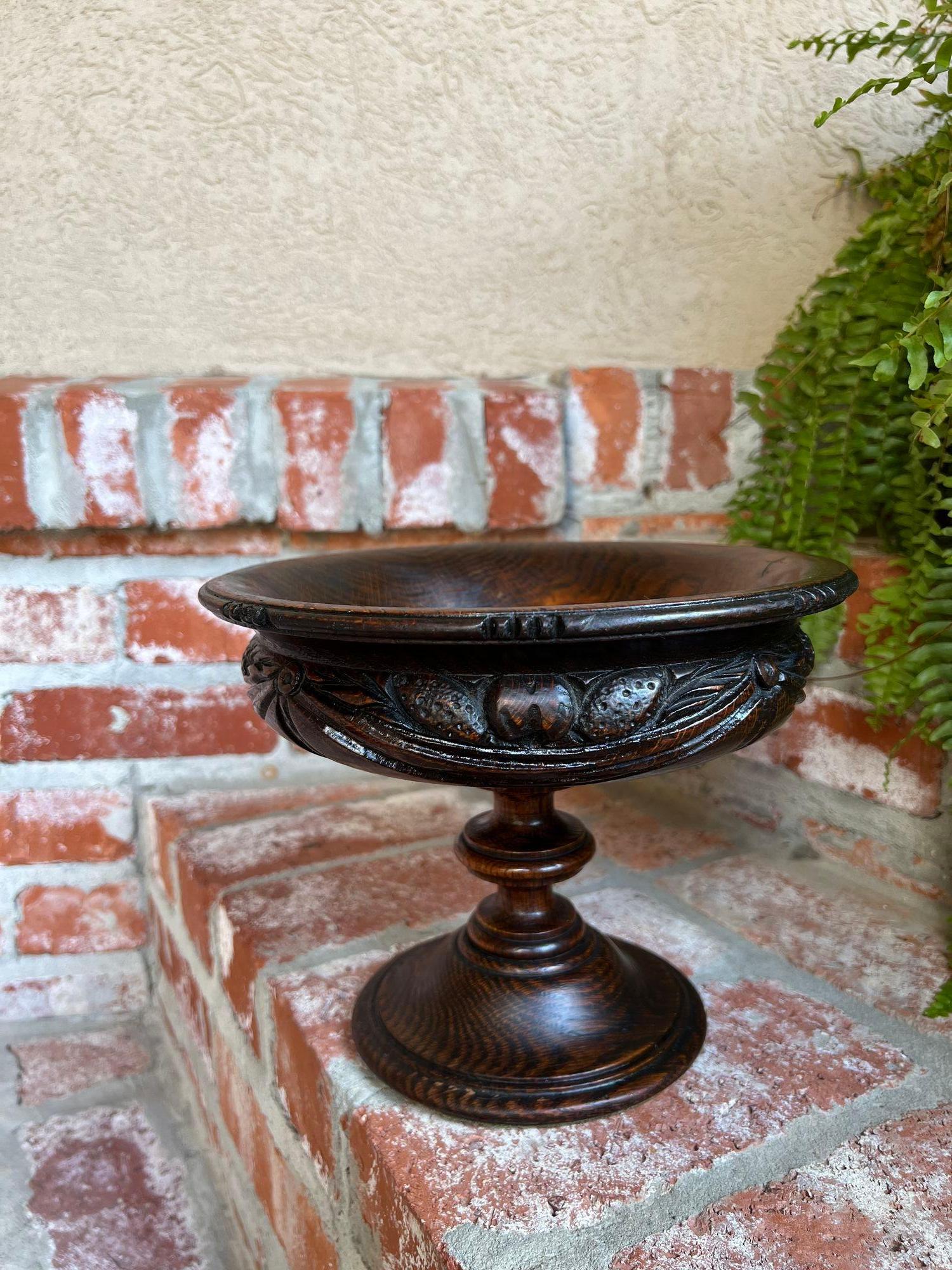 Antique English Carved Dark Oak Compote Pedestal Bowl Floral Dessert Stand For Sale 7