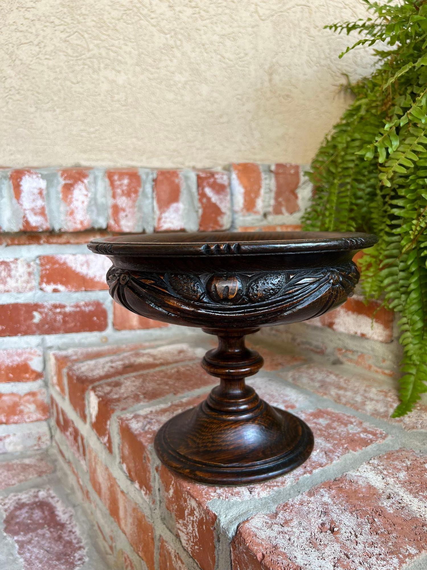 Hand-Carved Antique English Carved Dark Oak Compote Pedestal Bowl Floral Dessert Stand For Sale
