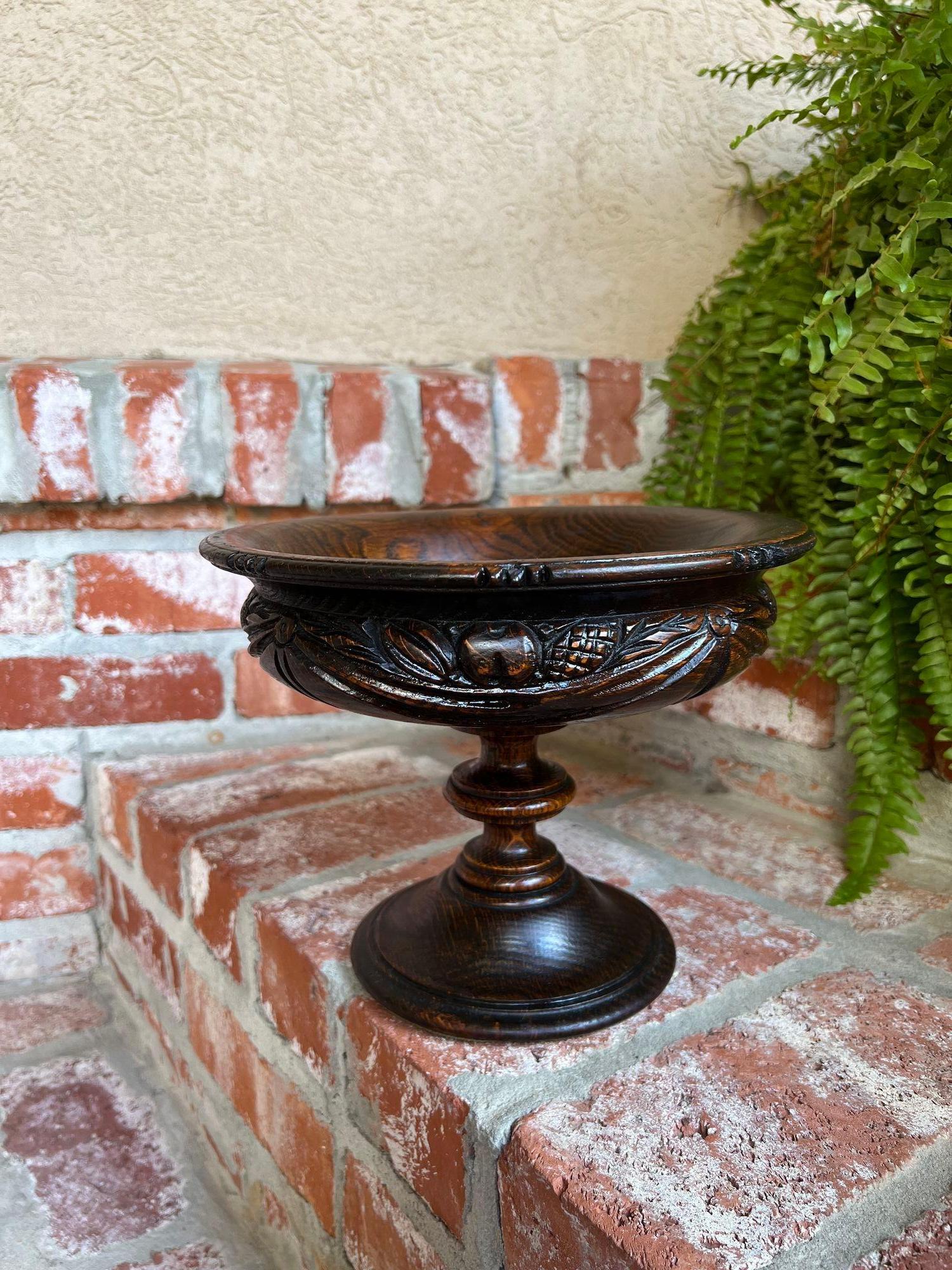 Antique English Carved Dark Oak Compote Pedestal Bowl Floral Dessert Stand For Sale 1