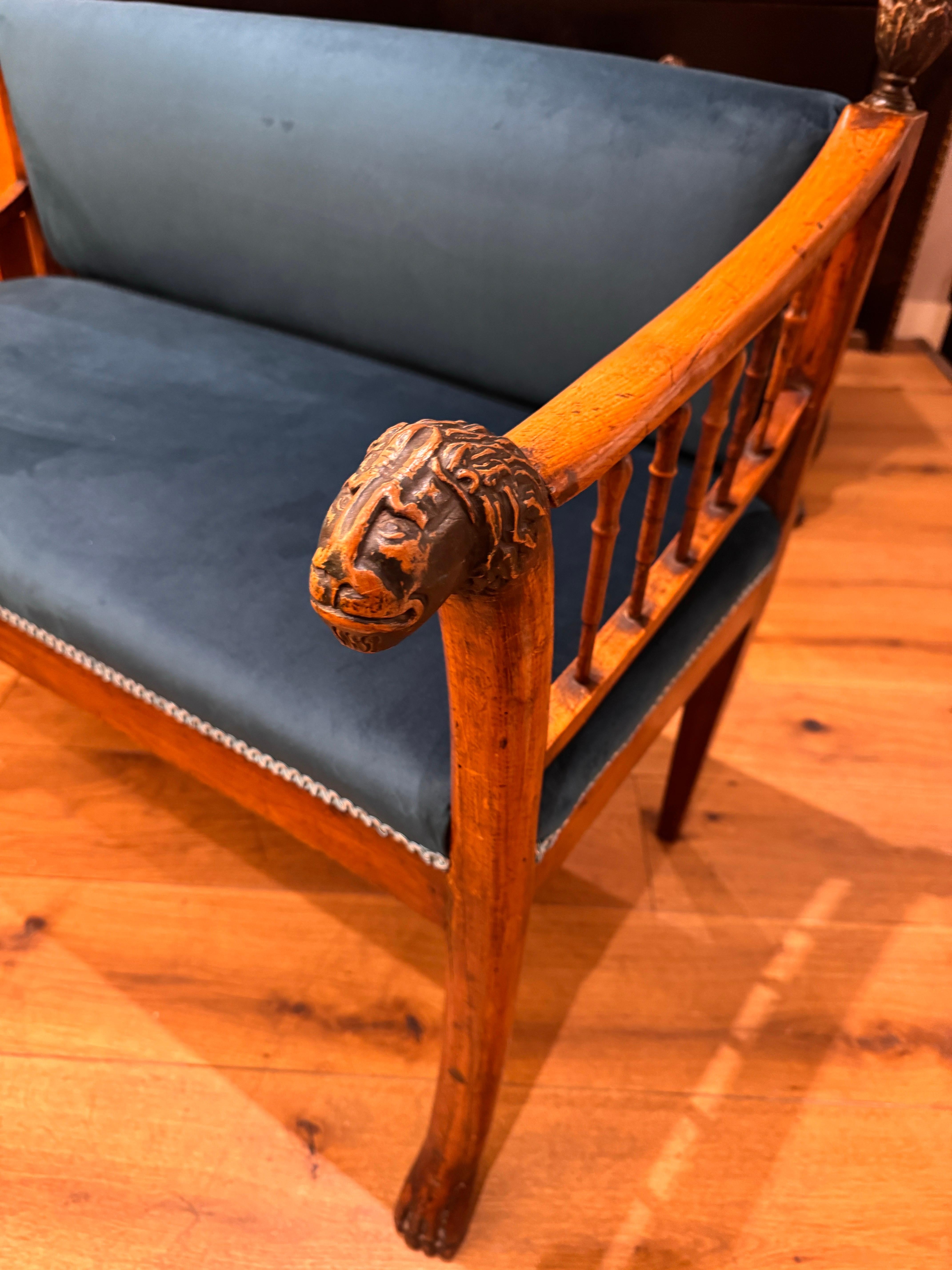 Velvet Antique English carved lion head walnut banquette For Sale