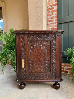 Antique English Carved Oak Corner Cabinet Marquetry Side Table 19th Century