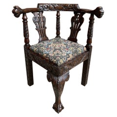 Antiquité anglaise Chaise d'angle en Oak Oak sculpté Renaissance Arm Arm Throne Chair Upholstery