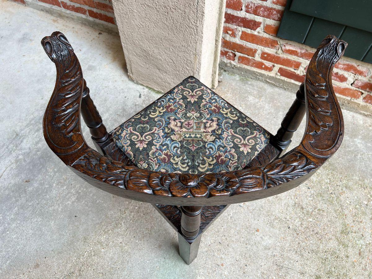 Antique English Carved Oak Corner Chair Renaissance Arm Throne Chair Upholstery For Sale 13