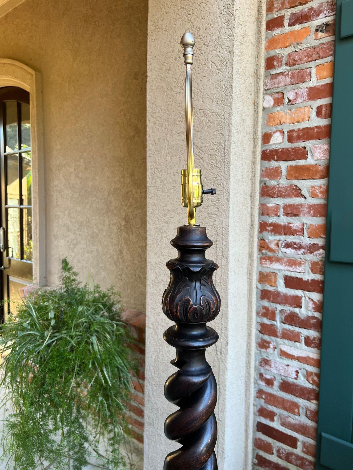 Antique English Carved Oak Floor Lamp OPEN Barley Twist w Round End Table c1920 For Sale 10