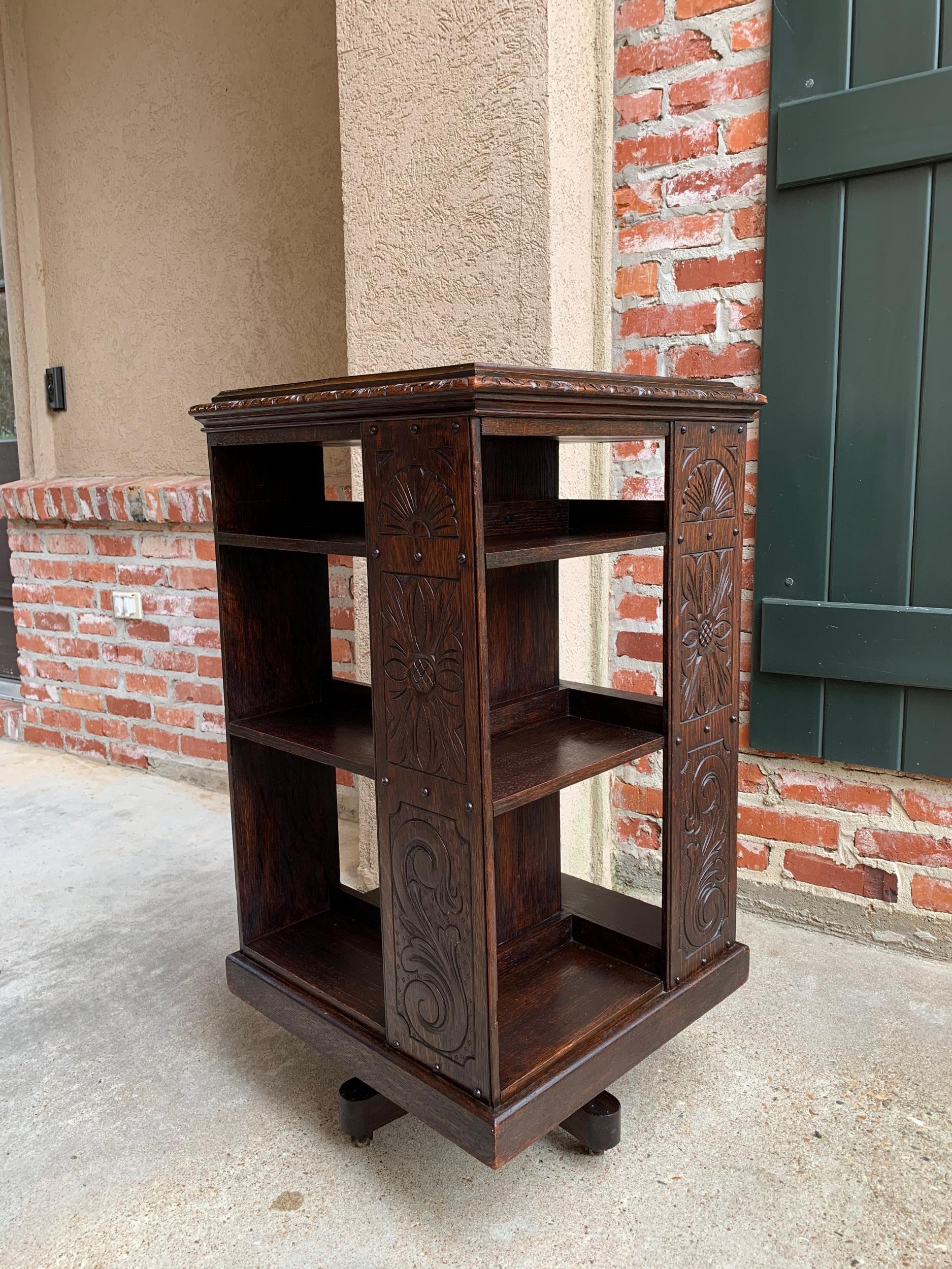 Antique English Carved Oak Revolving Rolling Bookcase Bookshelf Office Library In Good Condition In Shreveport, LA