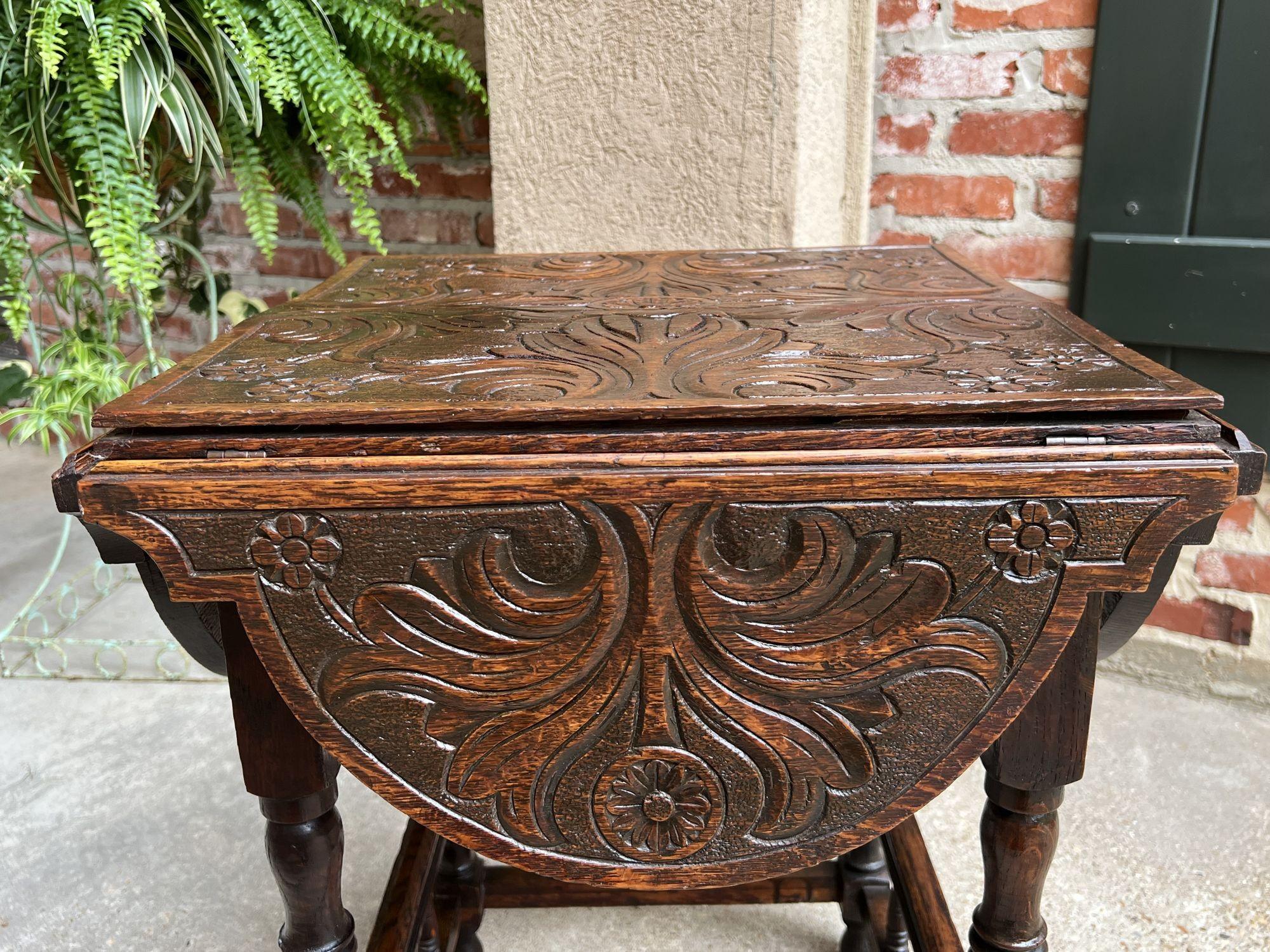 Antique English Carved Oak Side Hall Table Petite Drop Leaf Tea Wine Table 7