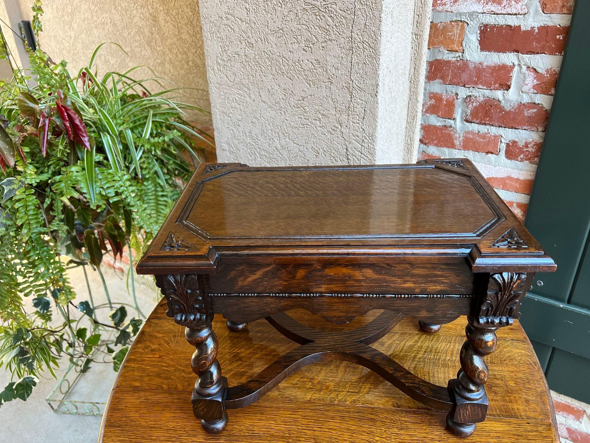 Arts and Crafts Antique English Carved Oak Stool Bench Barley Twist Display Table Stand
