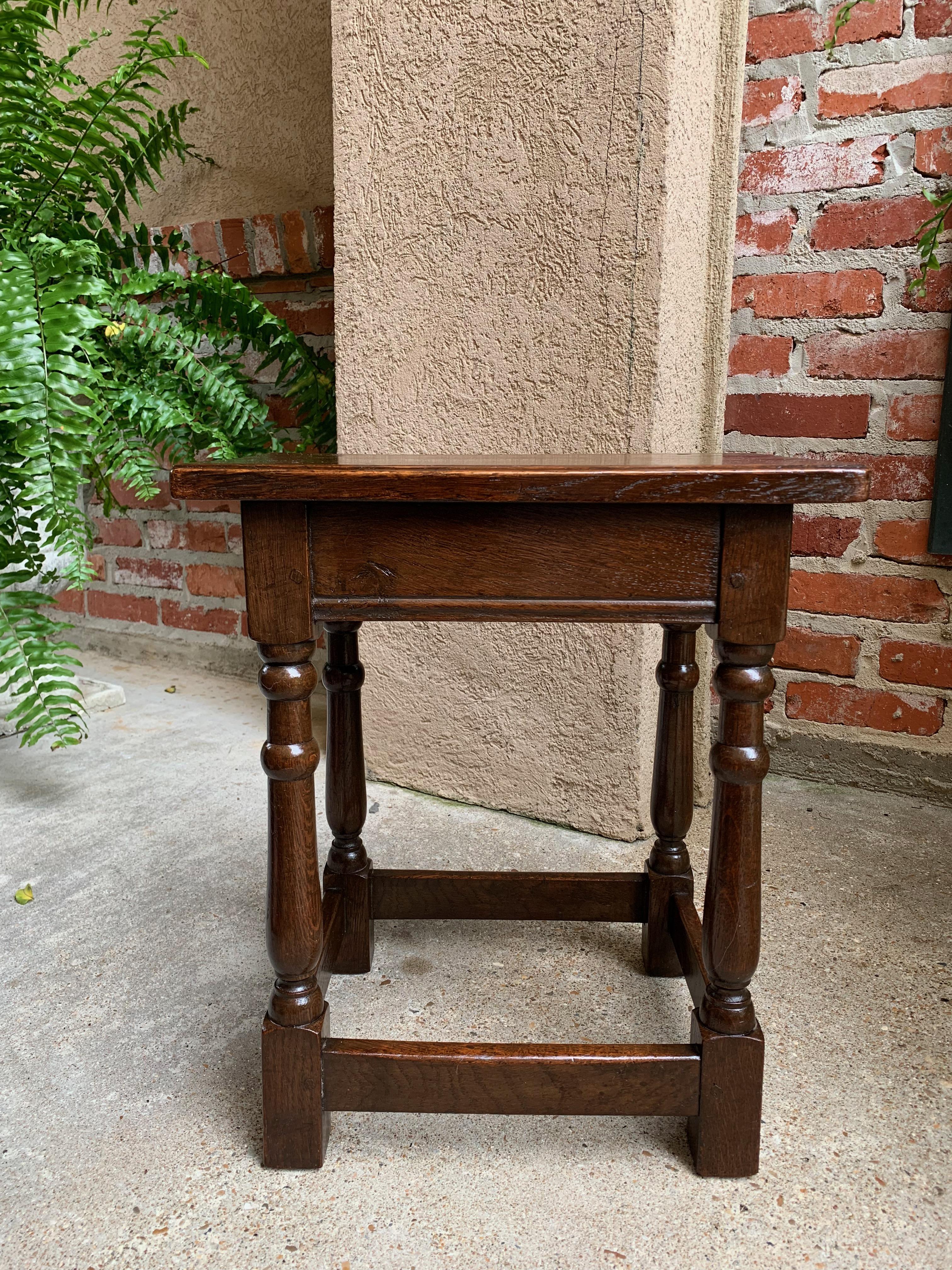Hand-Carved Antique English Carved Tiger Oak Joint Stool Bench Table Splayed Leg c1900