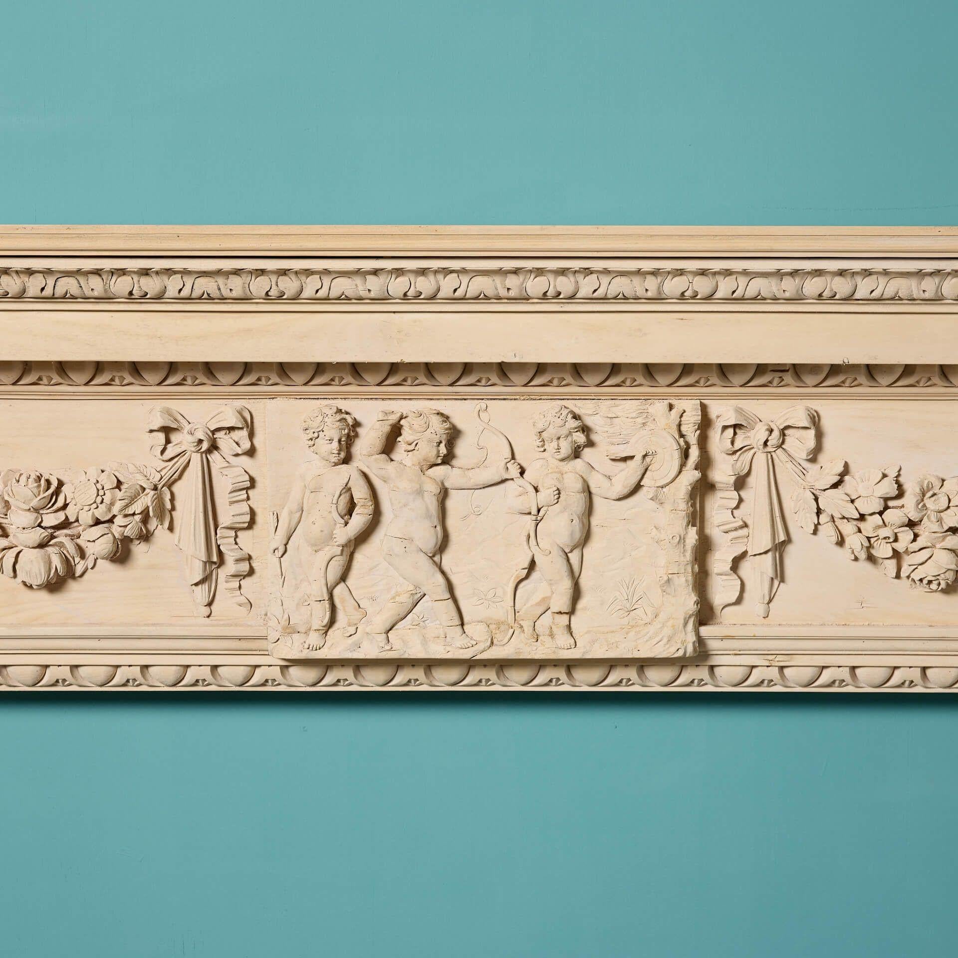 Anglais Cheminée anglaise ancienne en bois sculpté en vente