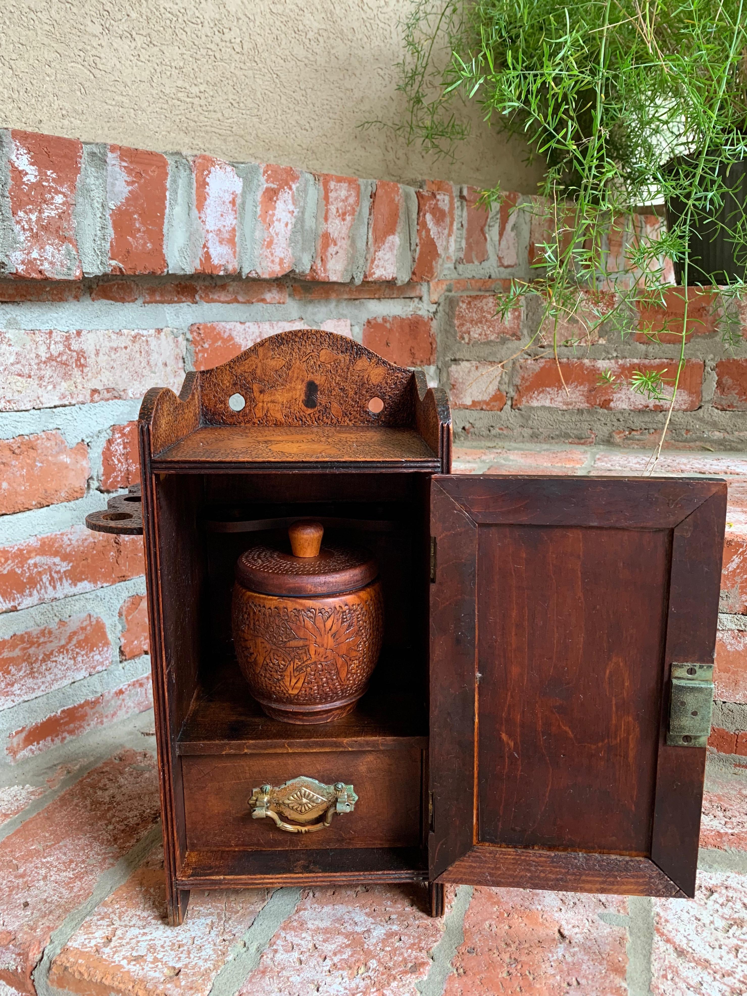 Antique English Carved Wood Pyrography Pipe Smoke Cabinet Game Box Humidor 5