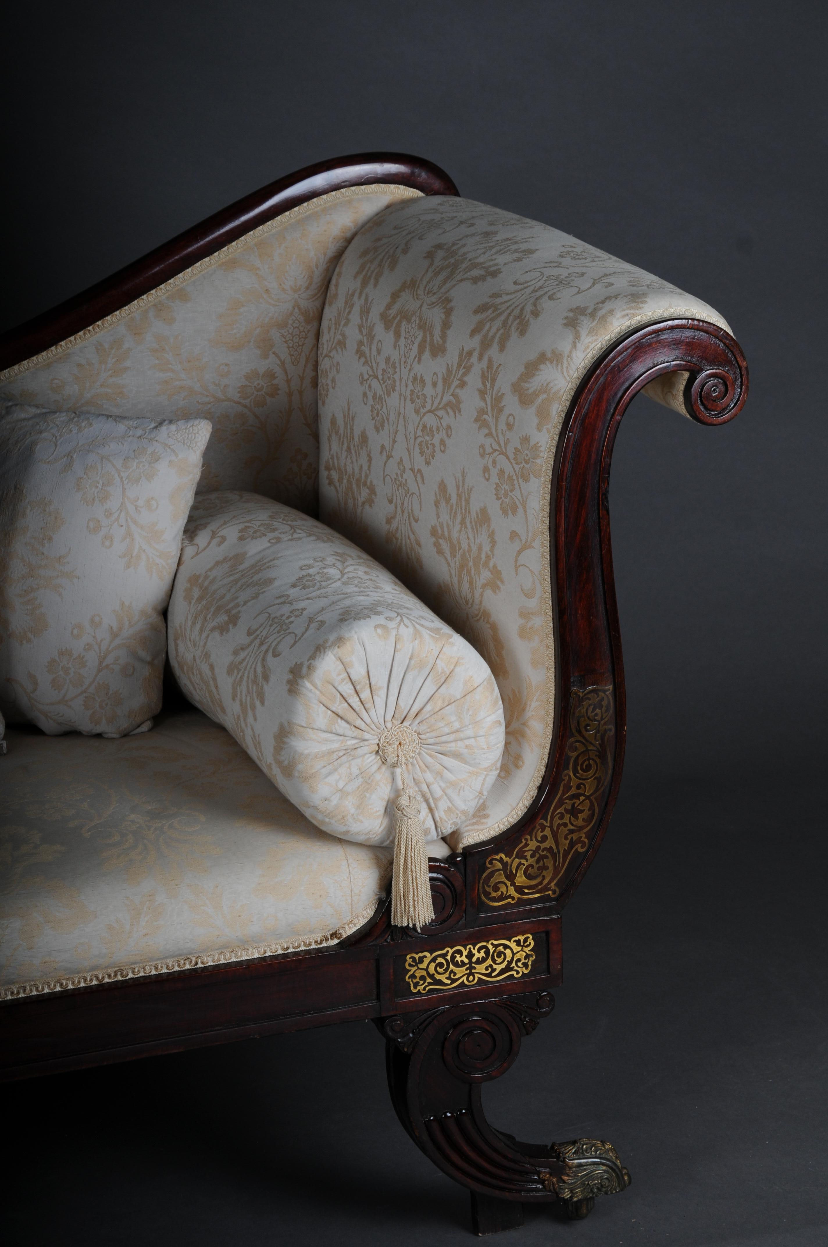 victorian chaise