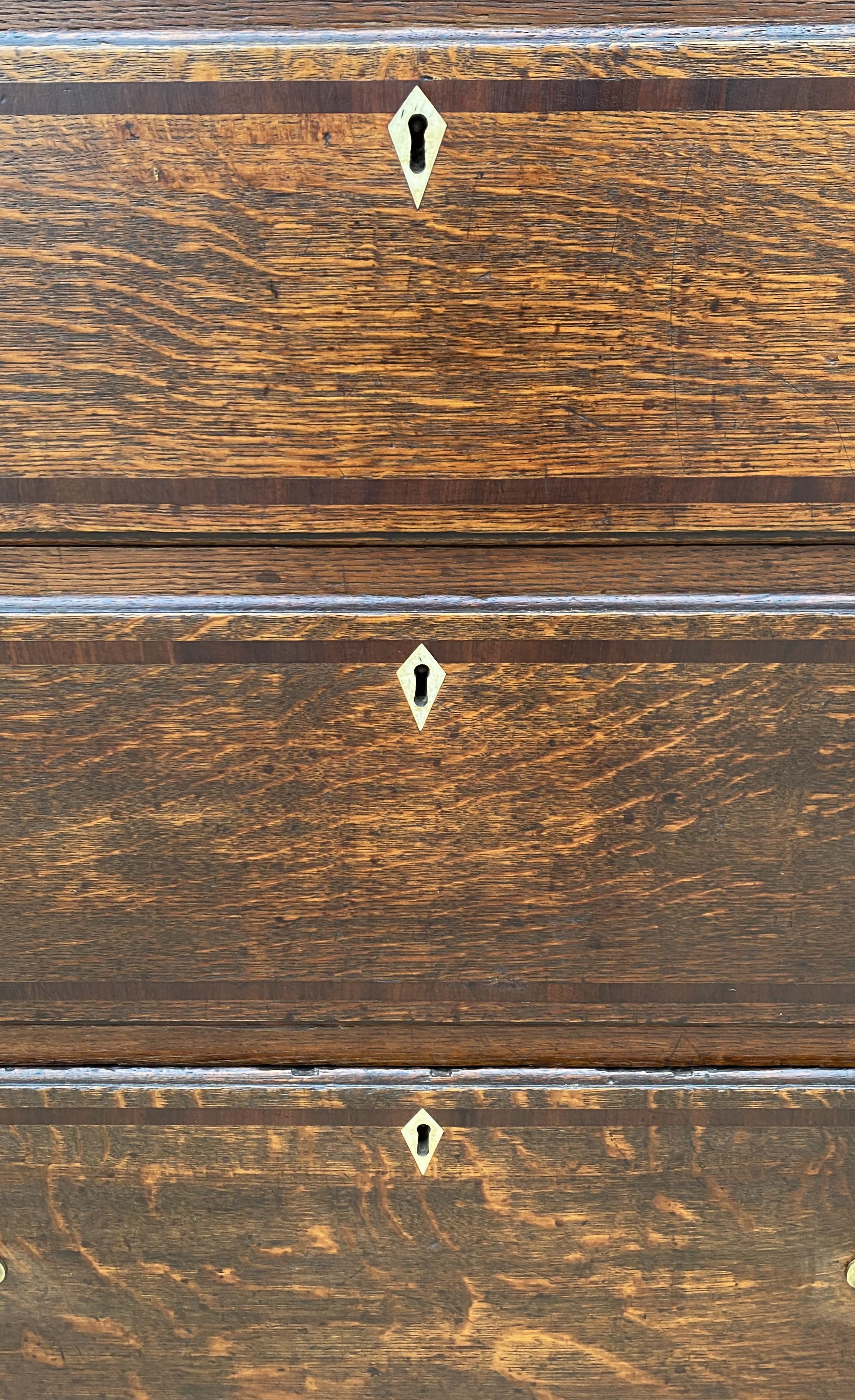 Antique English Chest of Drawers Georgian Era Tiger Oak Provenance Large c.1856 In Good Condition In Tyler, TX