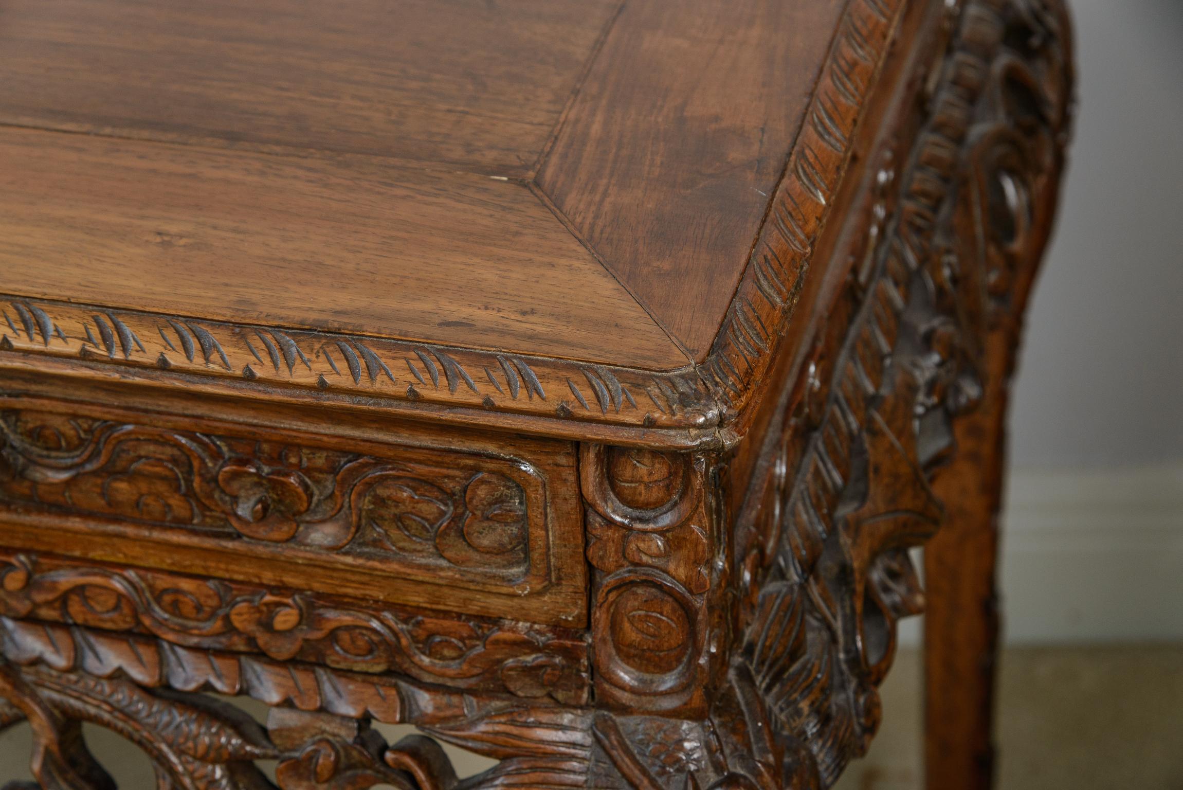 Antigua mesa consola o escritorio chino inglés de palisandro en venta 6